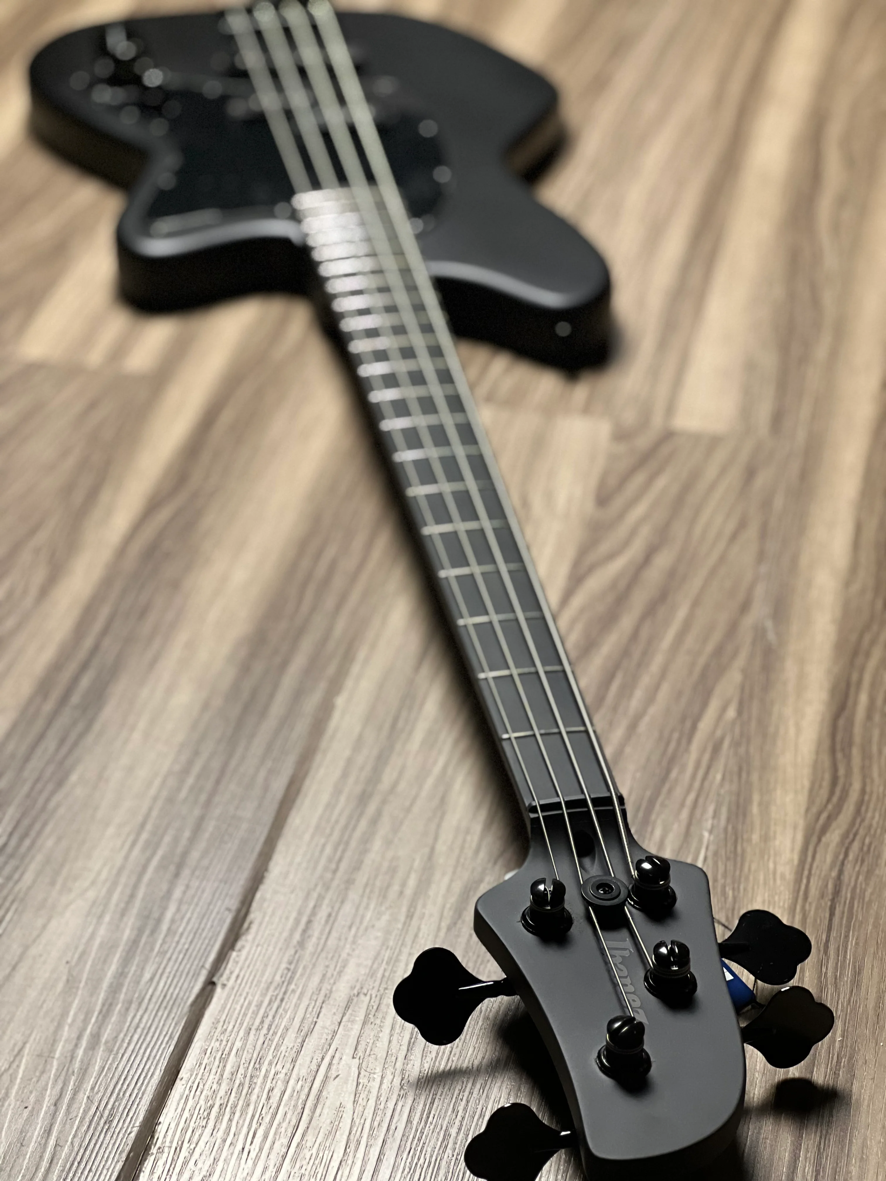 Ibanez TMB420B-BKF Talman Bass in Black Flat - Image 7