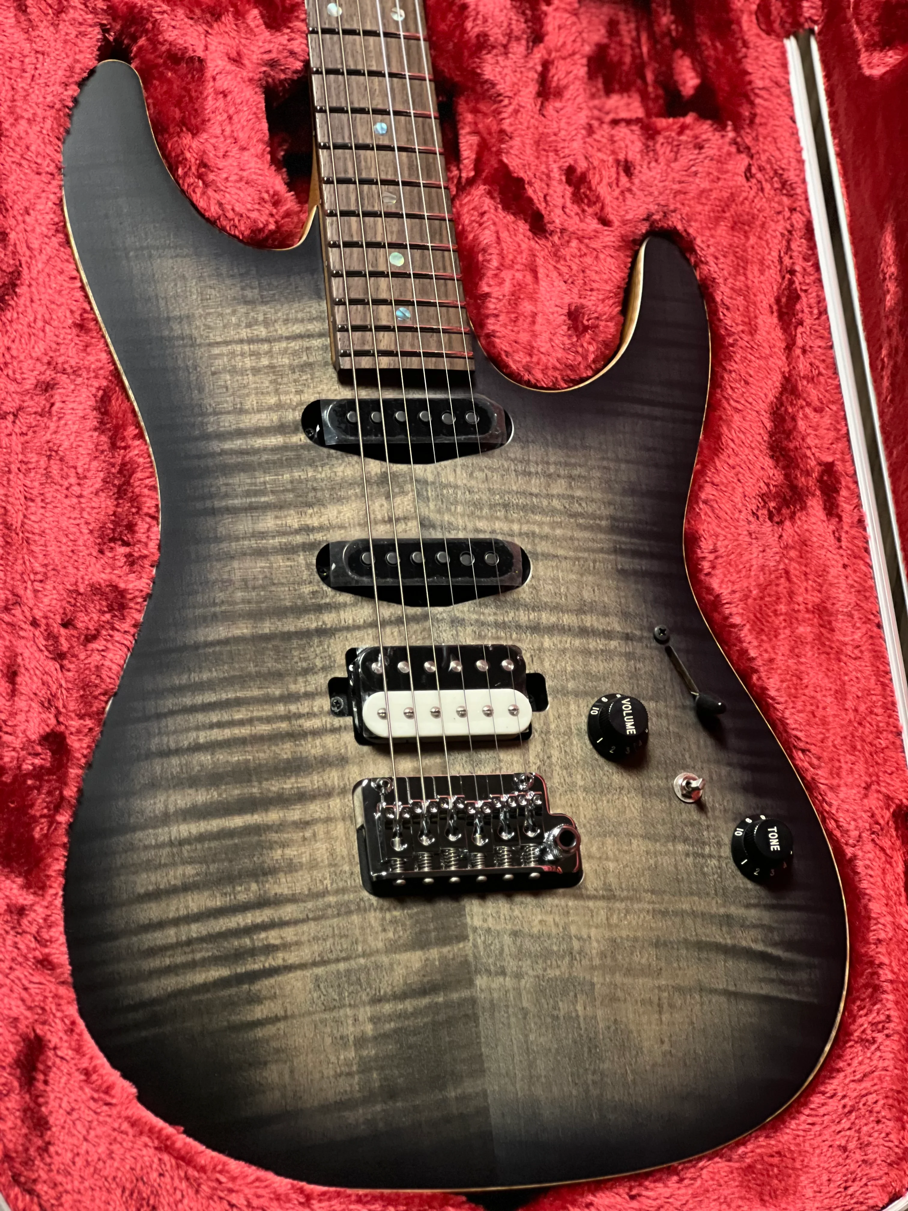 Ibanez TQM2-CUF Tom Quayle Signature  in Charcol Black Burst Flat with Case F2429226 - Image 3