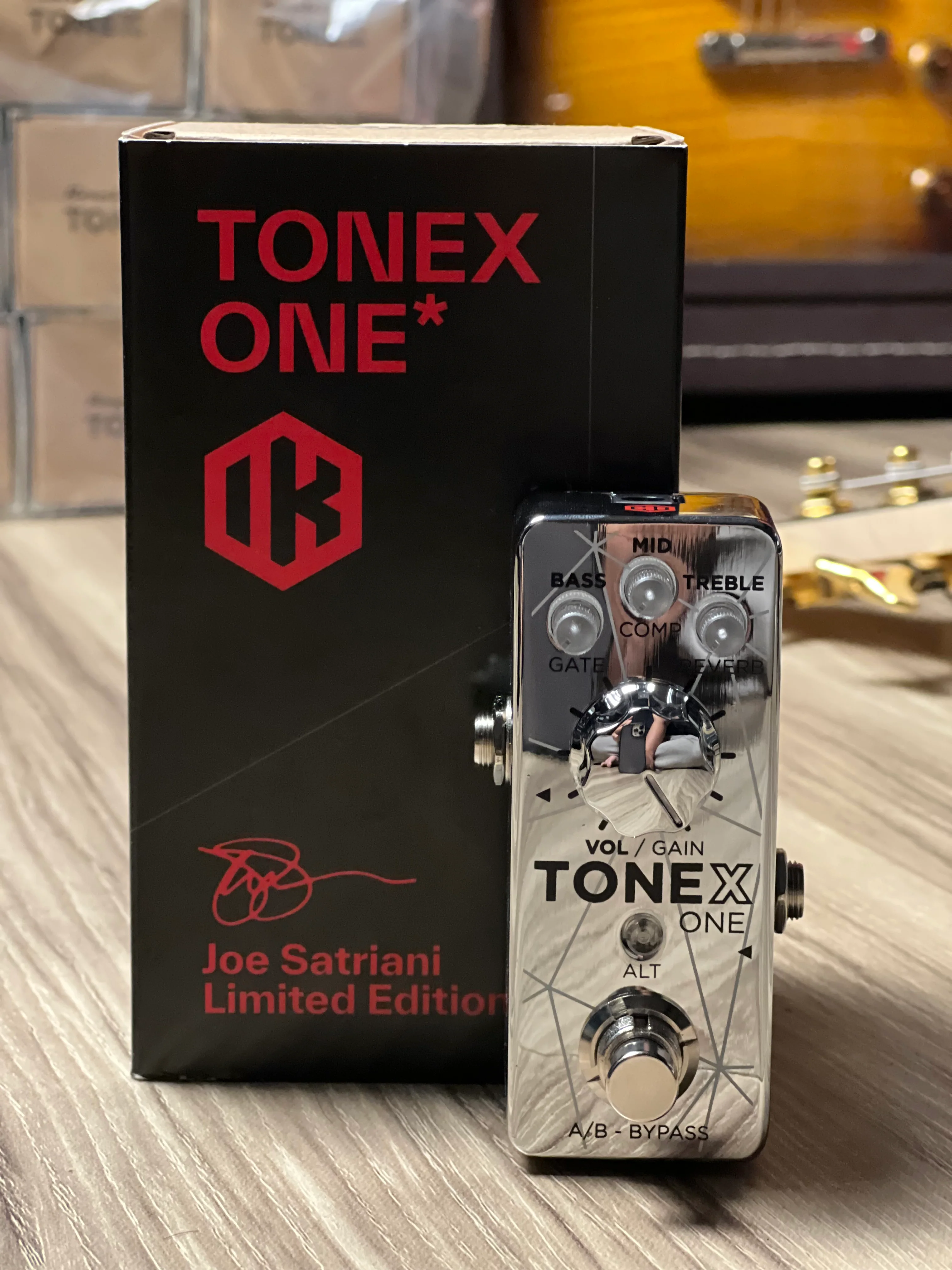 IK Multimedia Amplitube TONEX ONE Joe Satriani