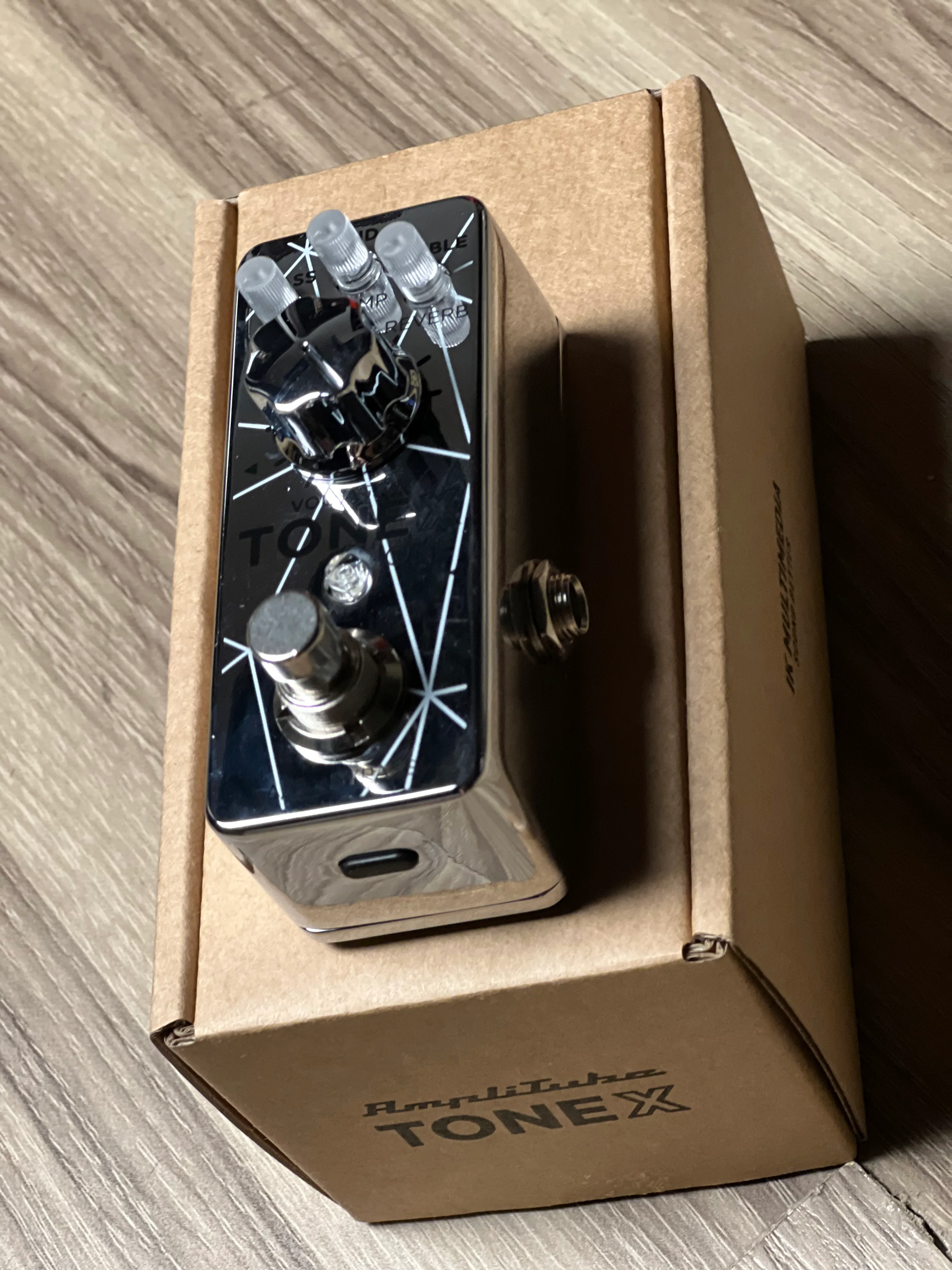 IK Multimedia Amplitube TONEX ONE Joe Satriani - Image 3