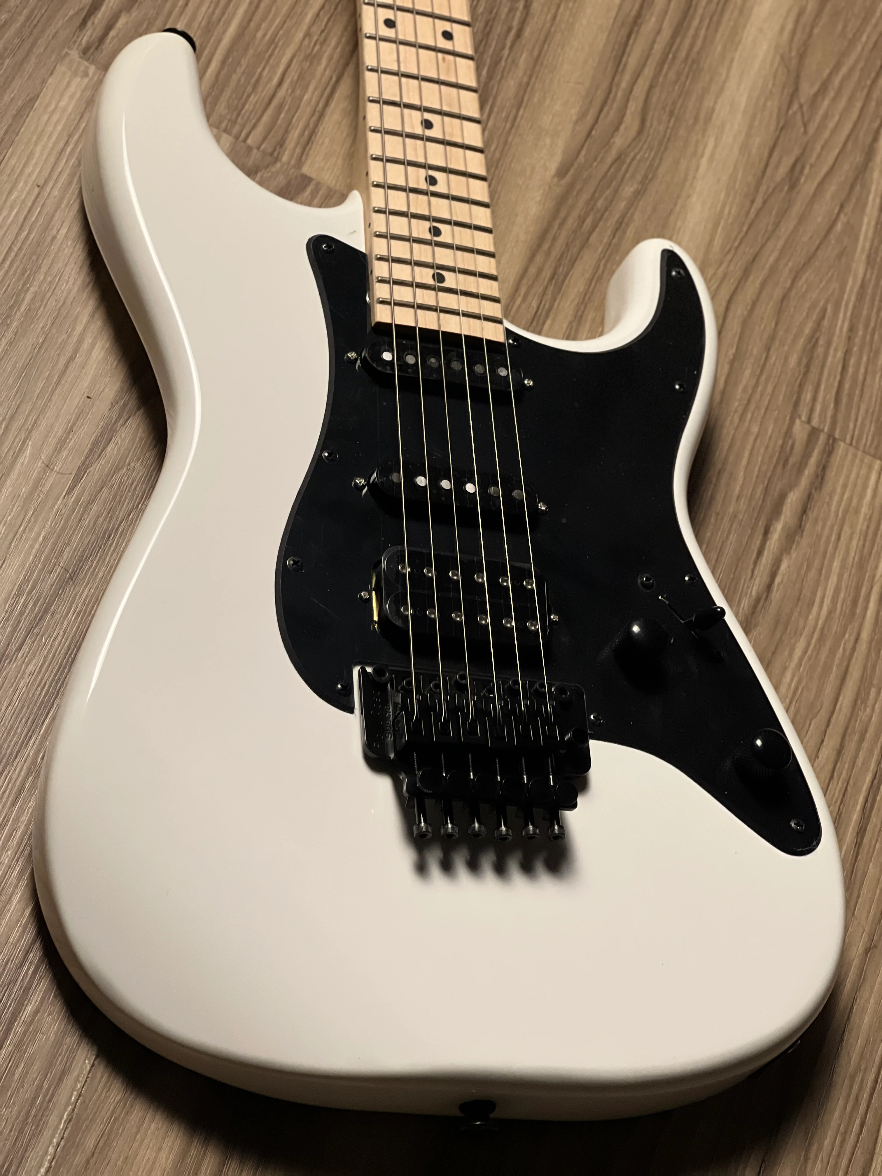 Jackson Adrian Smith SDX with Maple FB in Snow White - Image 4