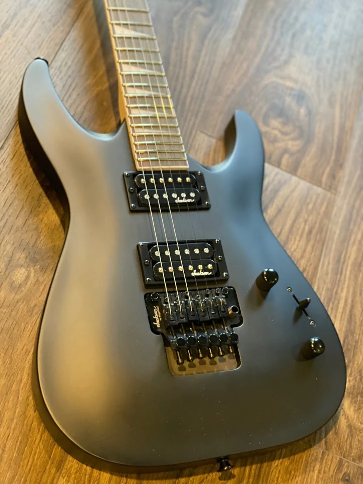 Jackson Dinky Arch Top JS32 DKA - Satin Black - Image 4
