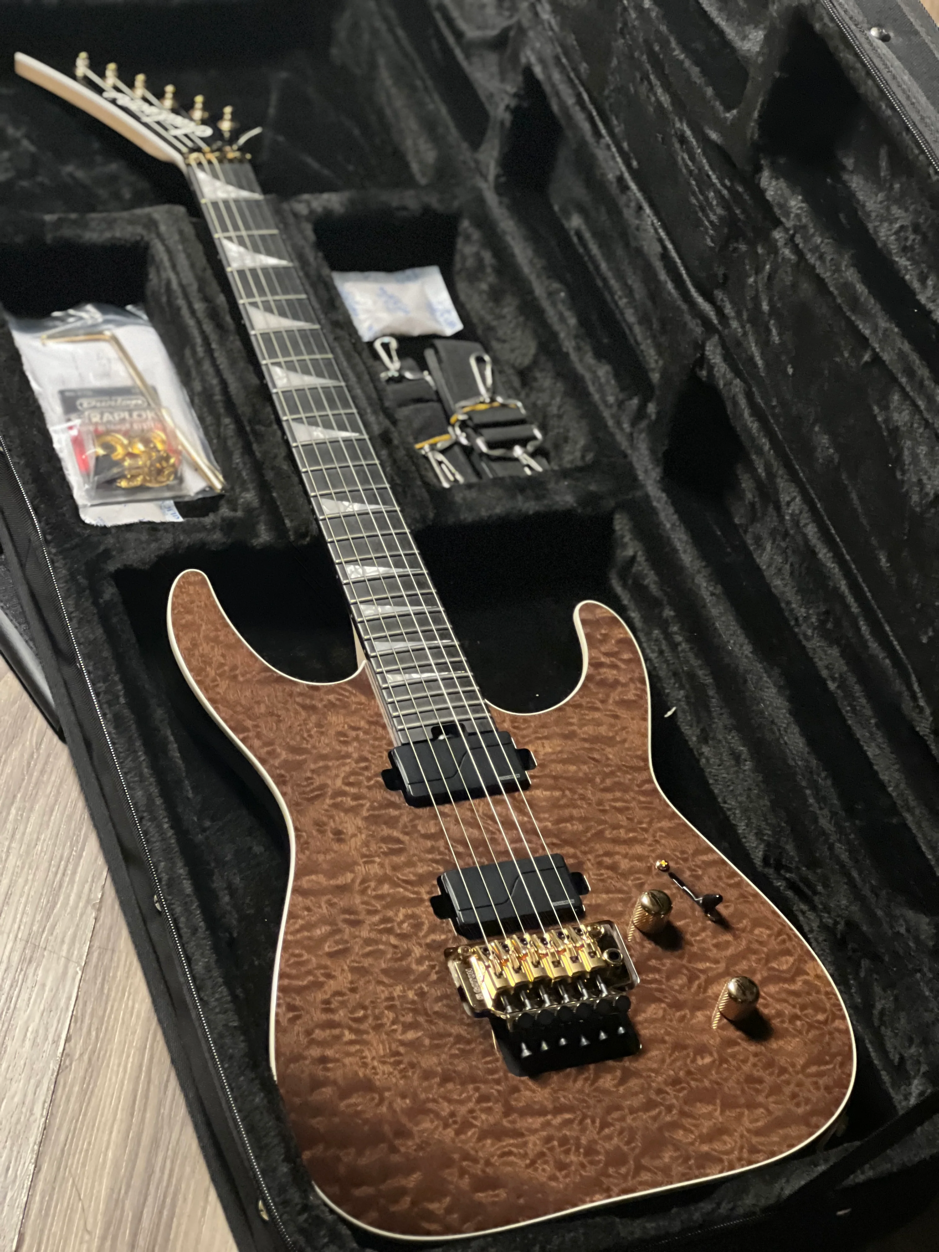 Jackson MJ Series Dinky DKRP Burl Mahogany Fluence with Ebony FB in Dark Mocha J2400064
