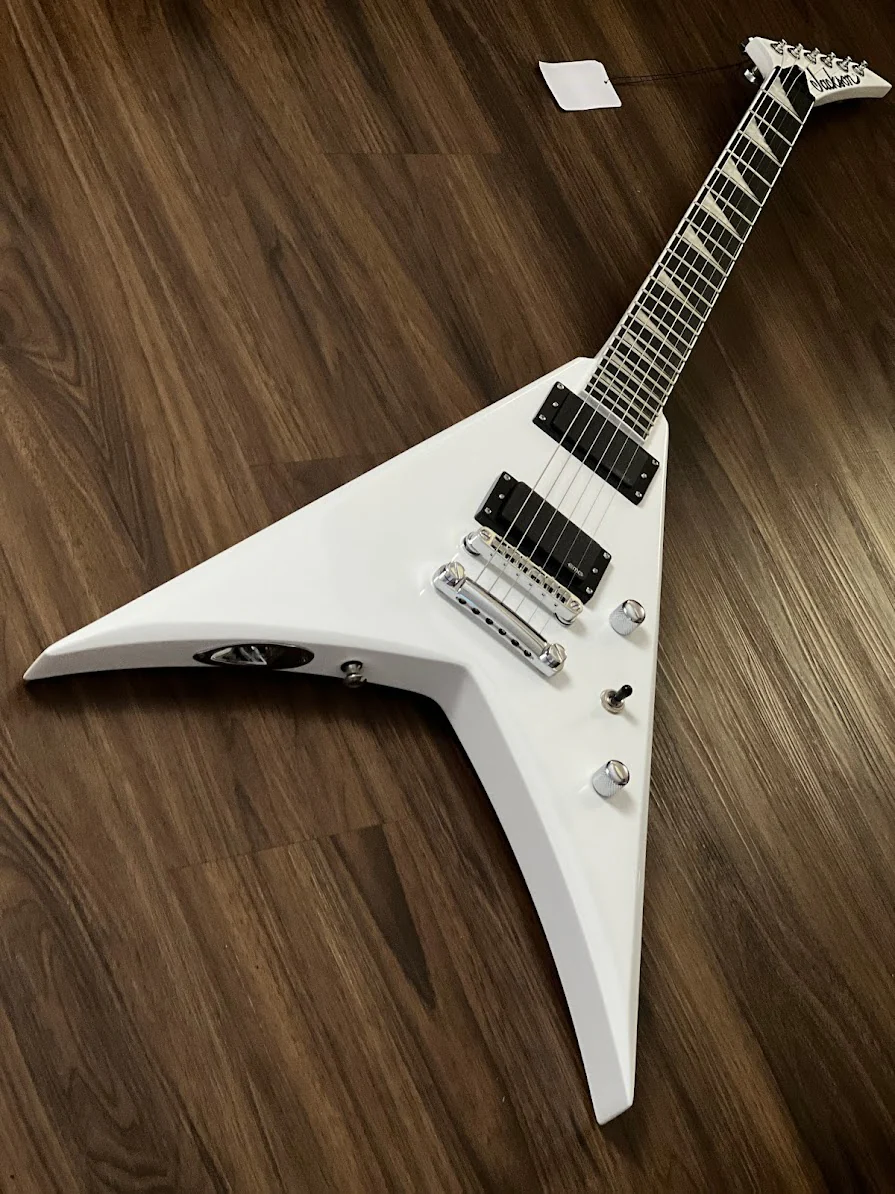 Jackson Pro Series King V KVTMG with Ebony FB in Snow White