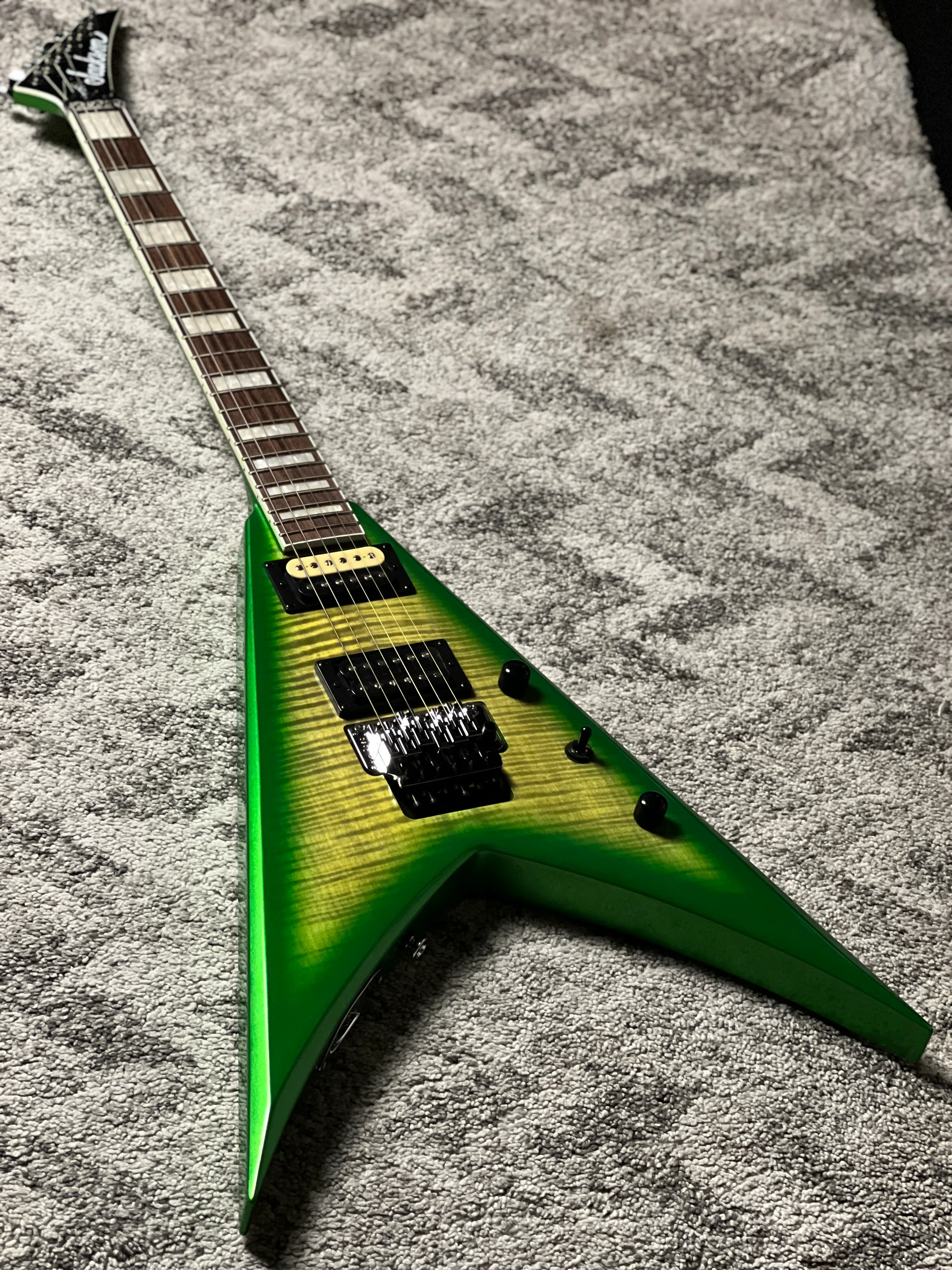 Jackson X Series Signature Scott Ian King V with RS FB in Baldini - Image 2