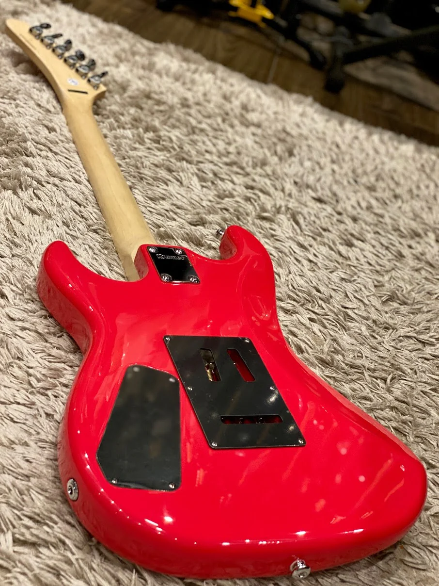 Kramer Baretta Special in Ruby Red - Image 3