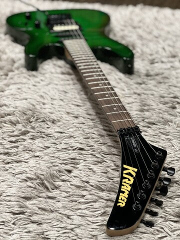 Kramer Striker Figured HSS in Wild Ivy - Image 4