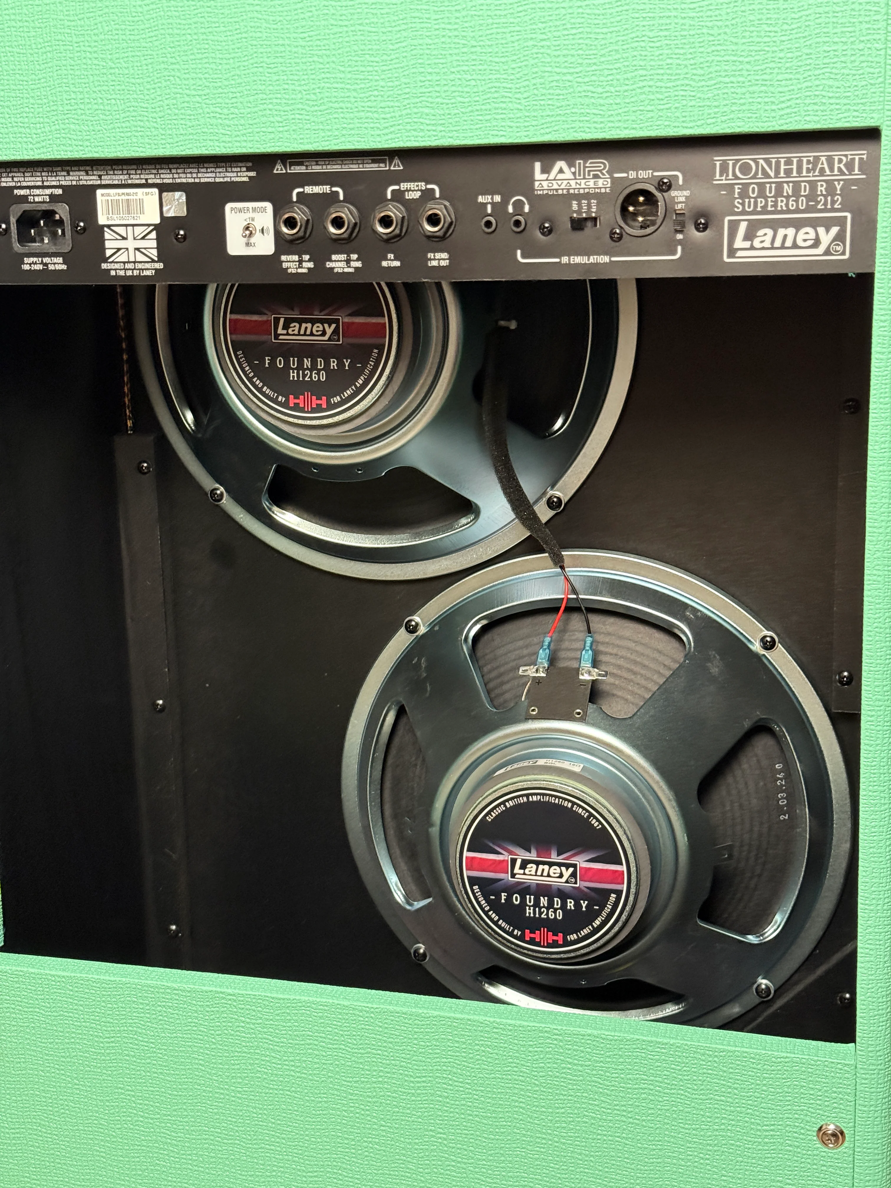 Laney LF Super 60-212 60-watt 2 x 12-inch in Seafoam Green - Image 4