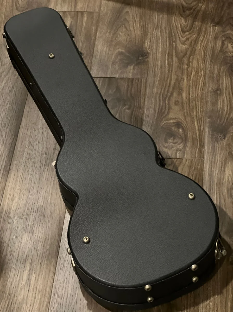 MOD Case LP501 Classic Deluxe Hardshell Case in Black with Bronze Hardware for Les Paul - Image 5