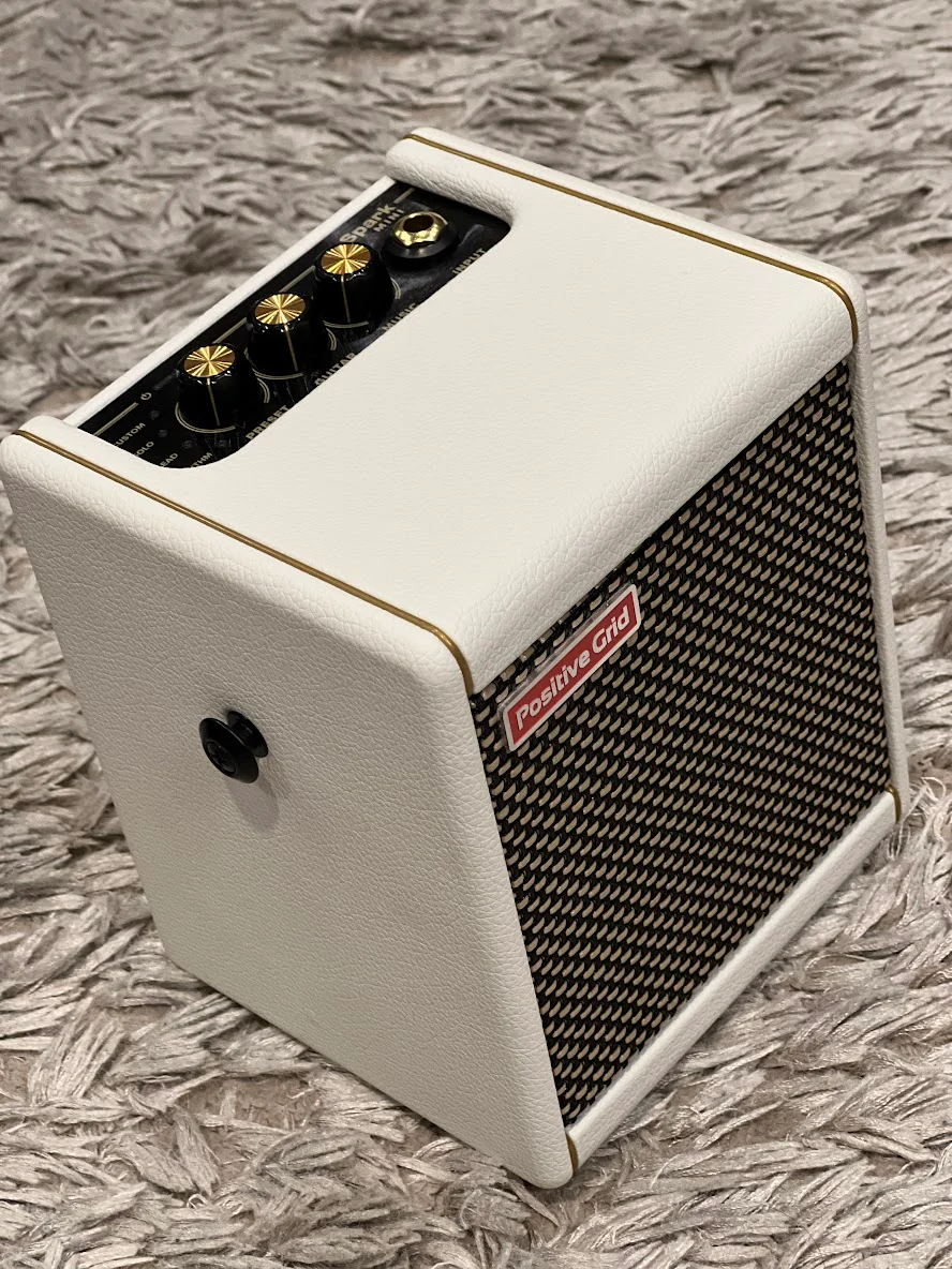 Positive Grid Spark MINI 10W Portable Smart Guitar Amp and Bluetooth Speaker - Image 2