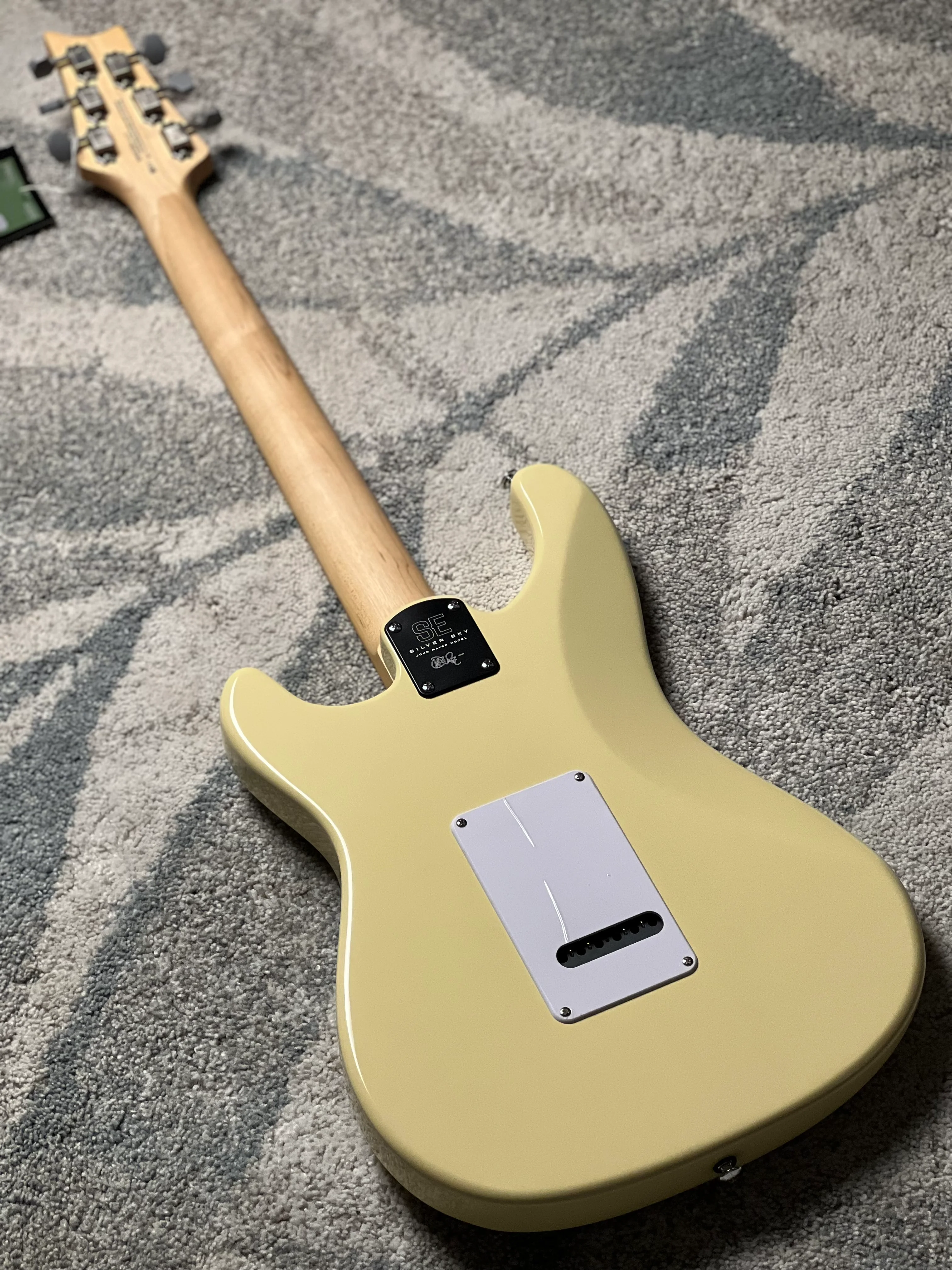 PRS SE John Mayer Silversky w/Maple FB in Moon White - Image 5