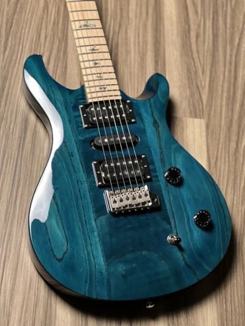 PRS SE Swamp Ash Special in Iri Blue - Image 4