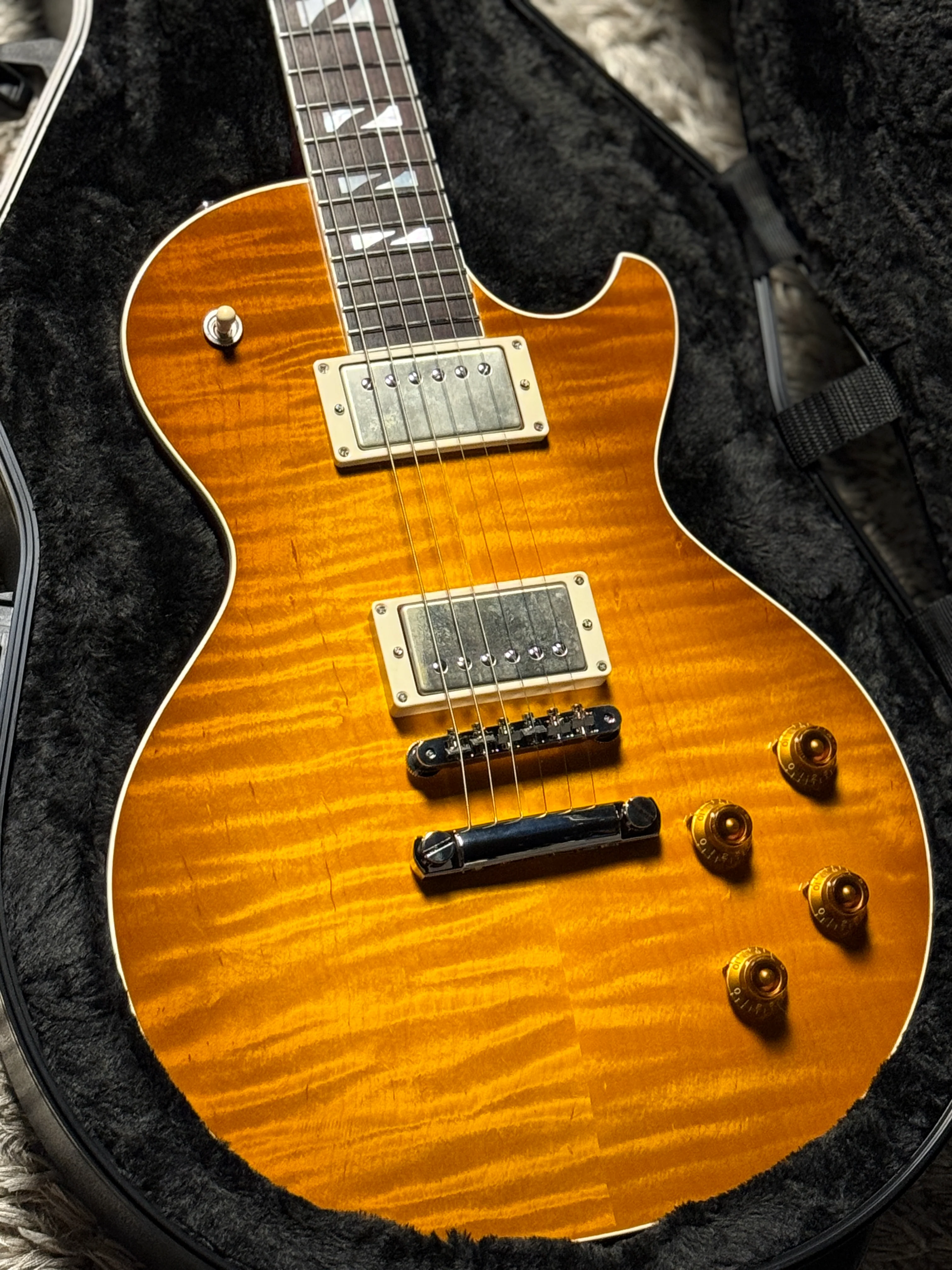 Saito 33BEYOND in Green Burst 25008 - Image 3