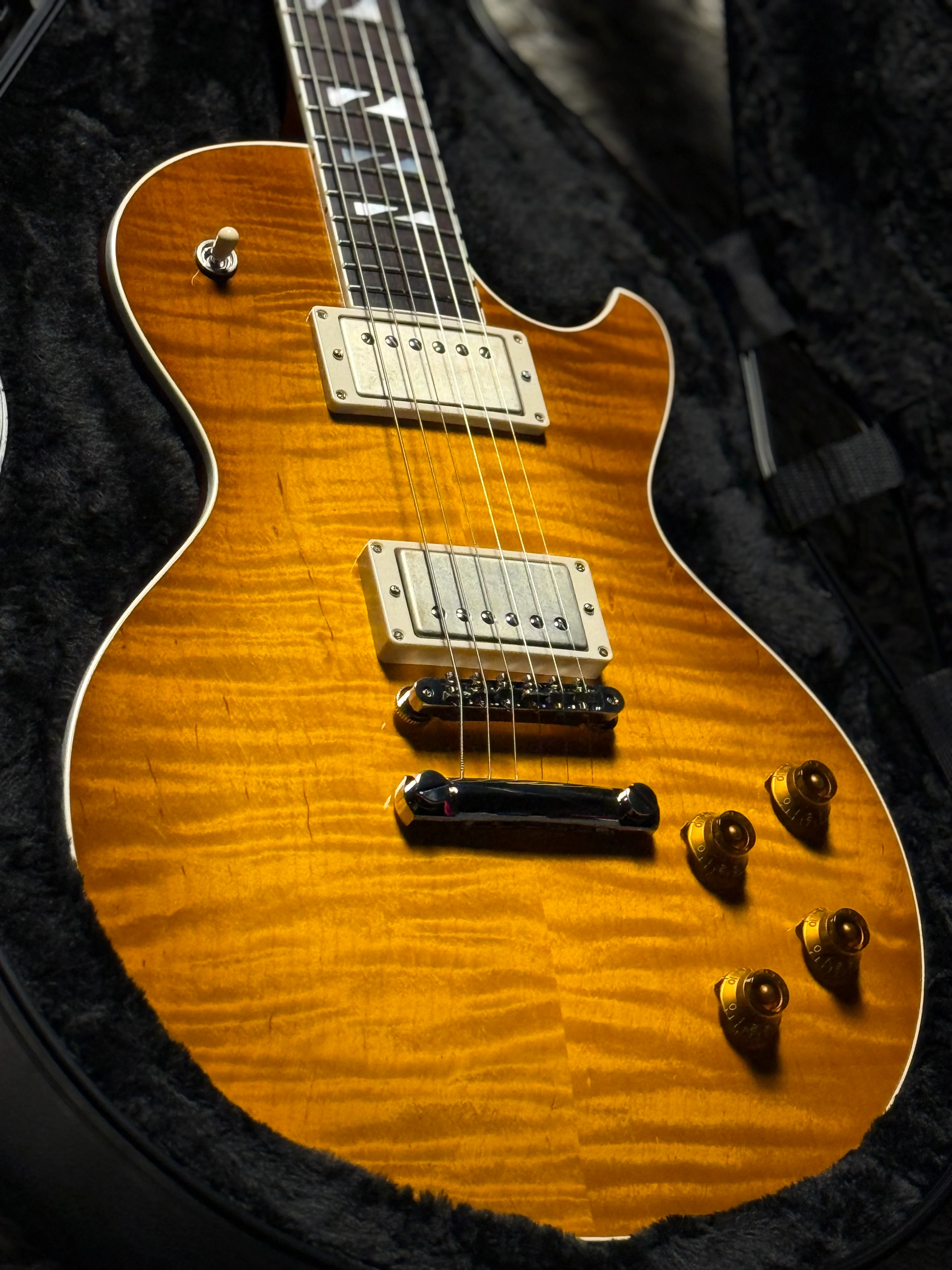 Saito 33BEYOND in Green Burst 25008 - Image 9