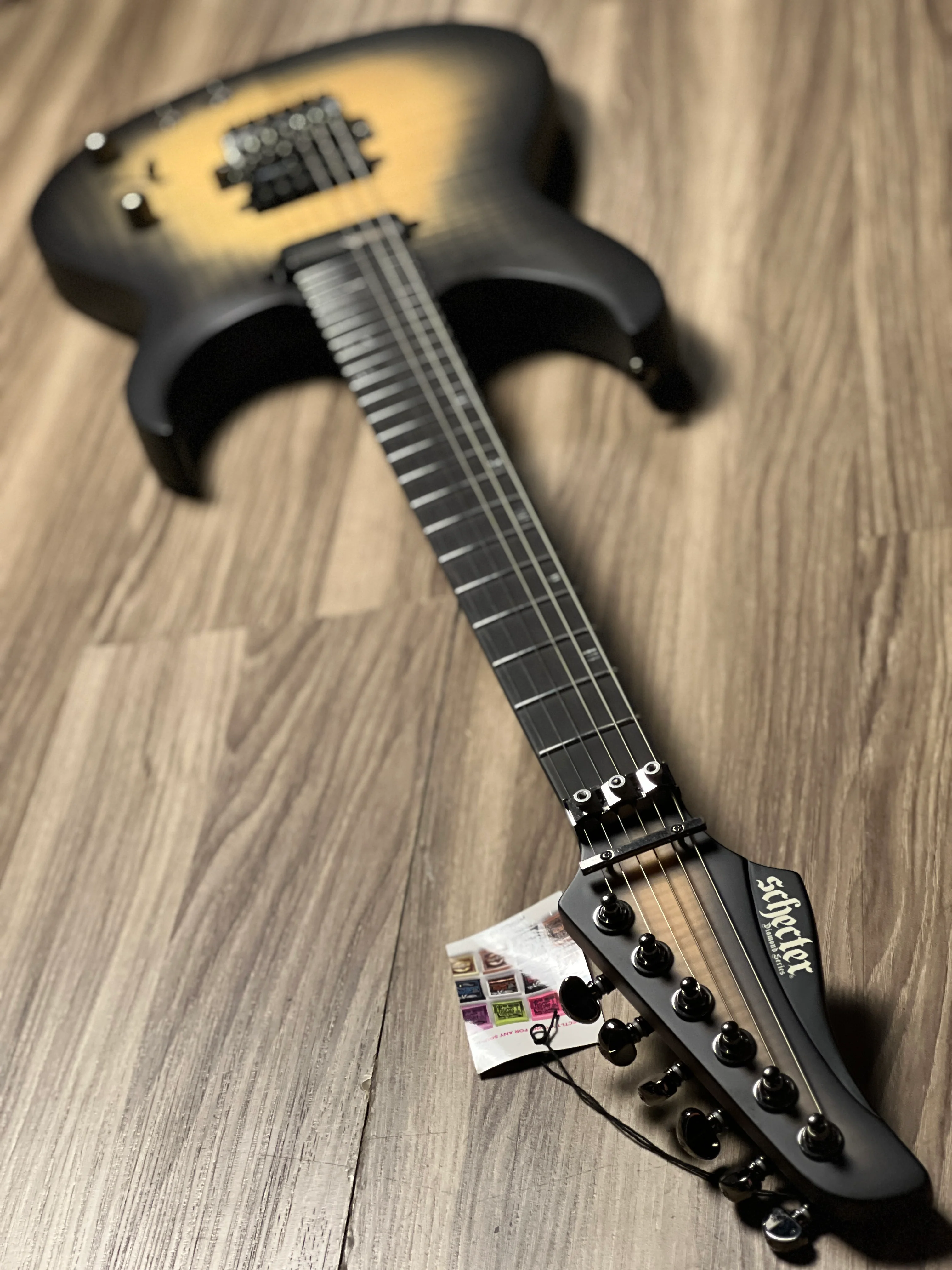 Schecter Banshee Mach-6 FR-S in Ember Burst W21080143 - Image 6