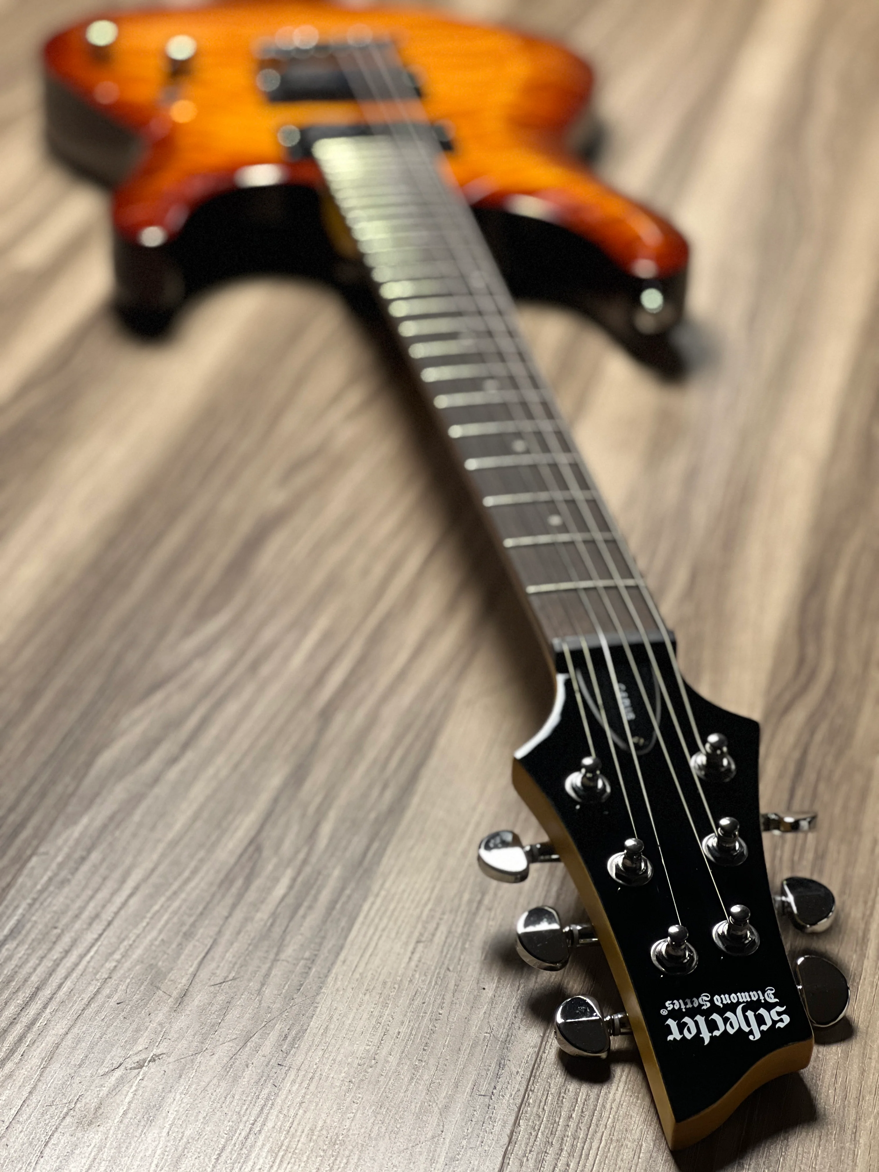 Schecter C-6 Plus in Vintage Sunburst - Image 4