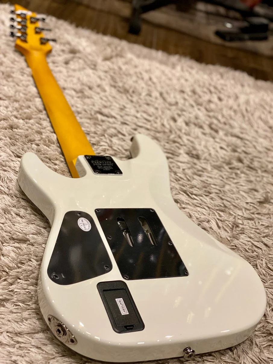 Schecter DEMON-7 FR in Vintage White - Image 3