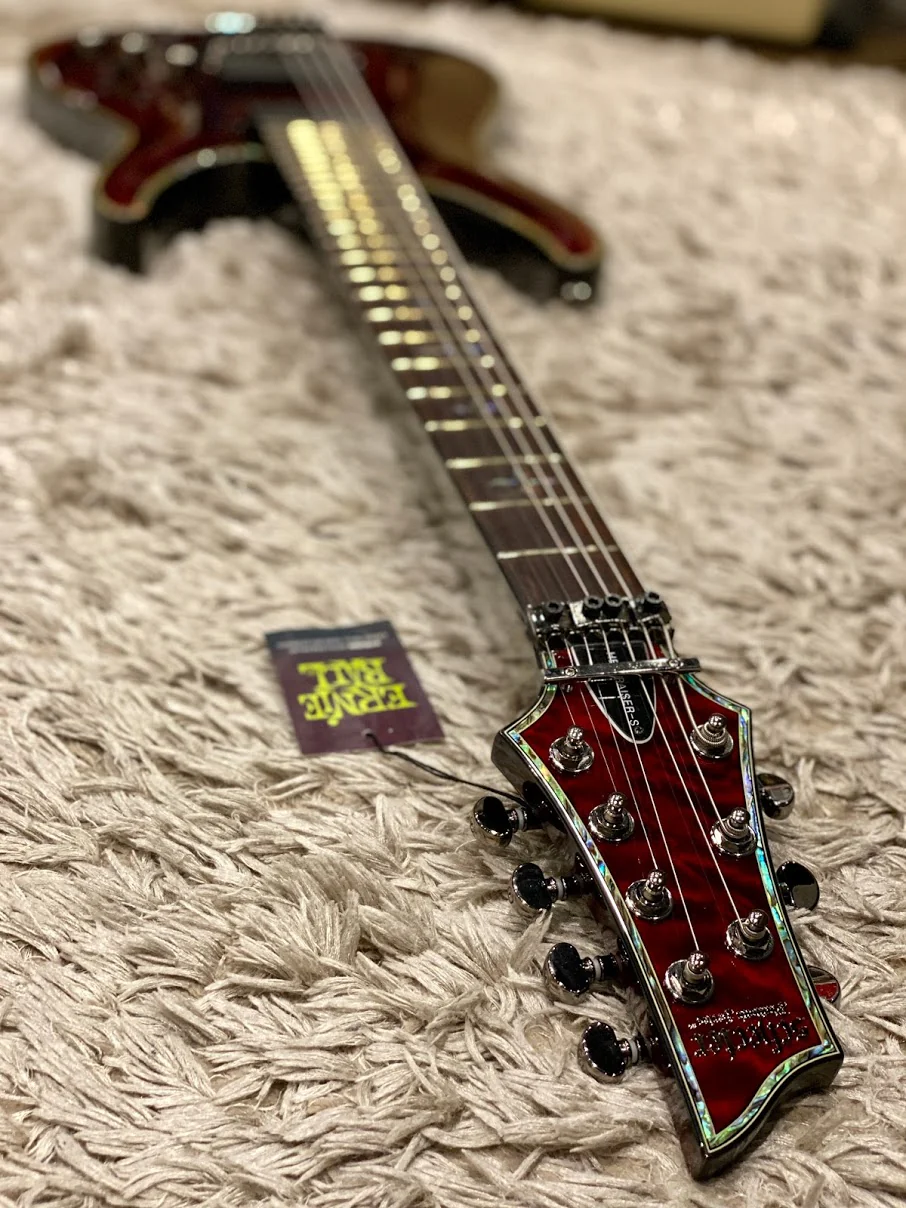 Schecter Hellraiser C-7 FR S with Floyd Rose and Sustainiac in Black Cherry - Image 4