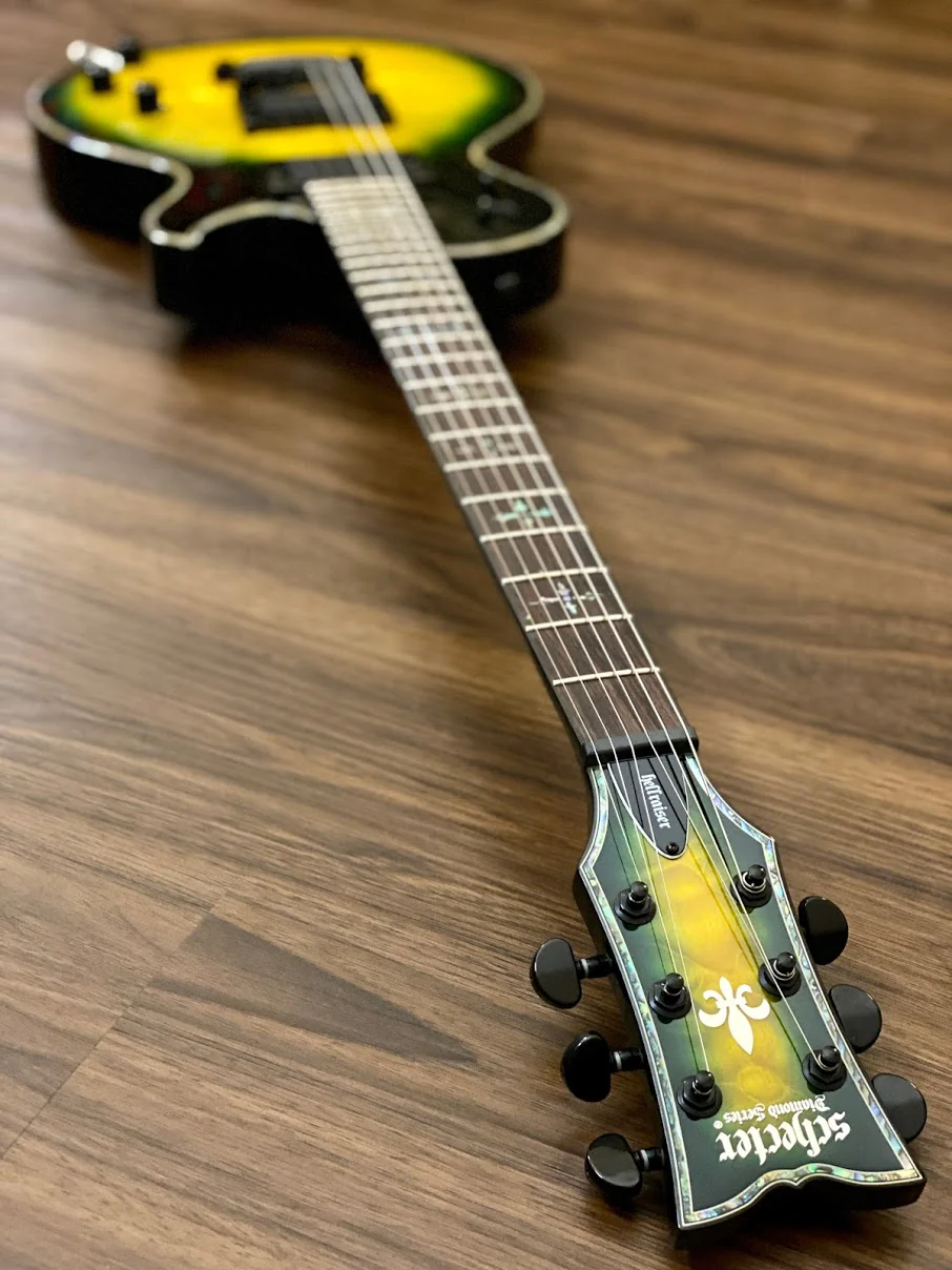 Schecter Hellraiser Solo-II Passive in Dragon Burst - Image 5
