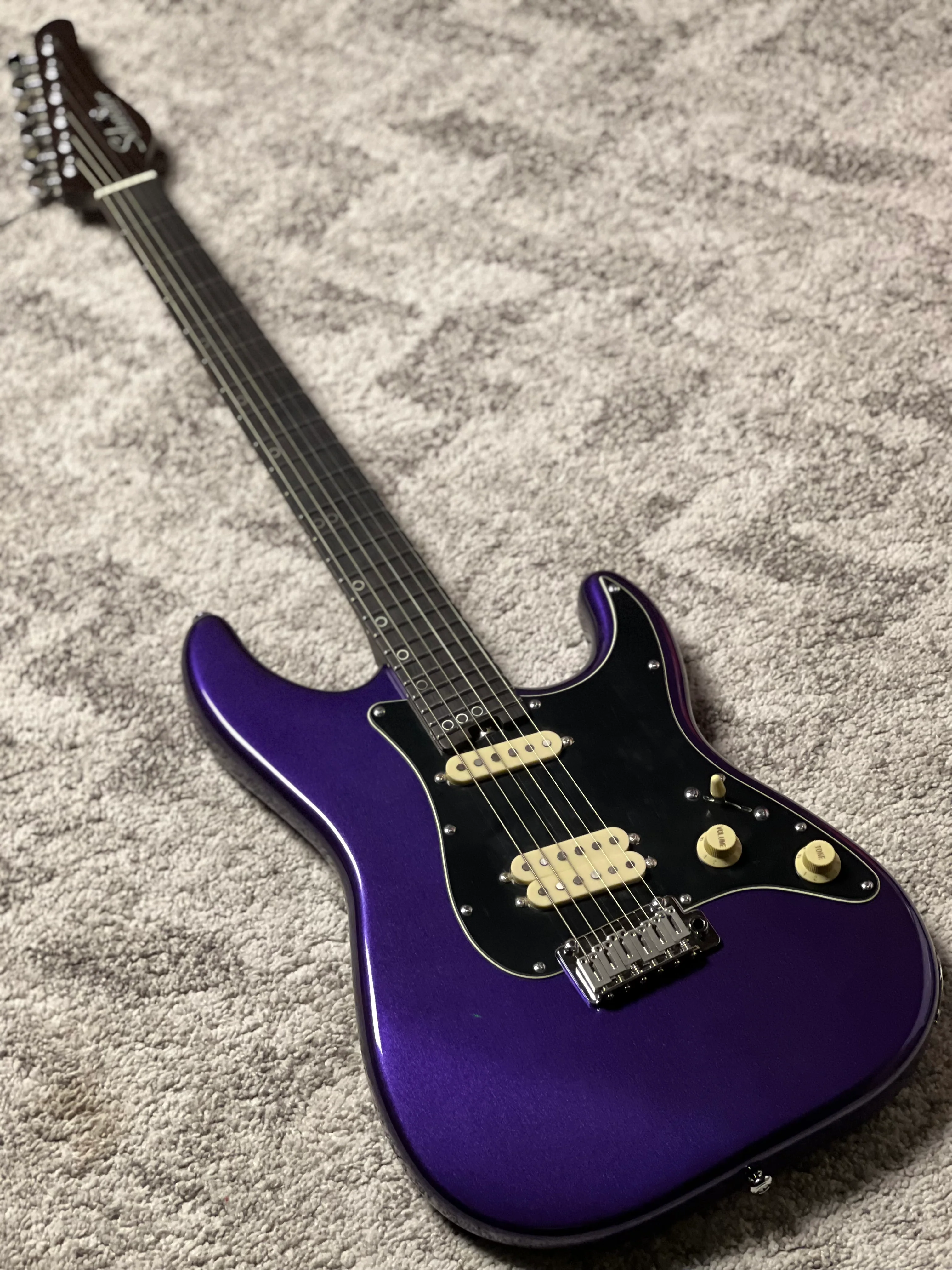 Schecter MV-6 with Ebony Fingerboard in Metallic Purple IM25051602 - Image 2