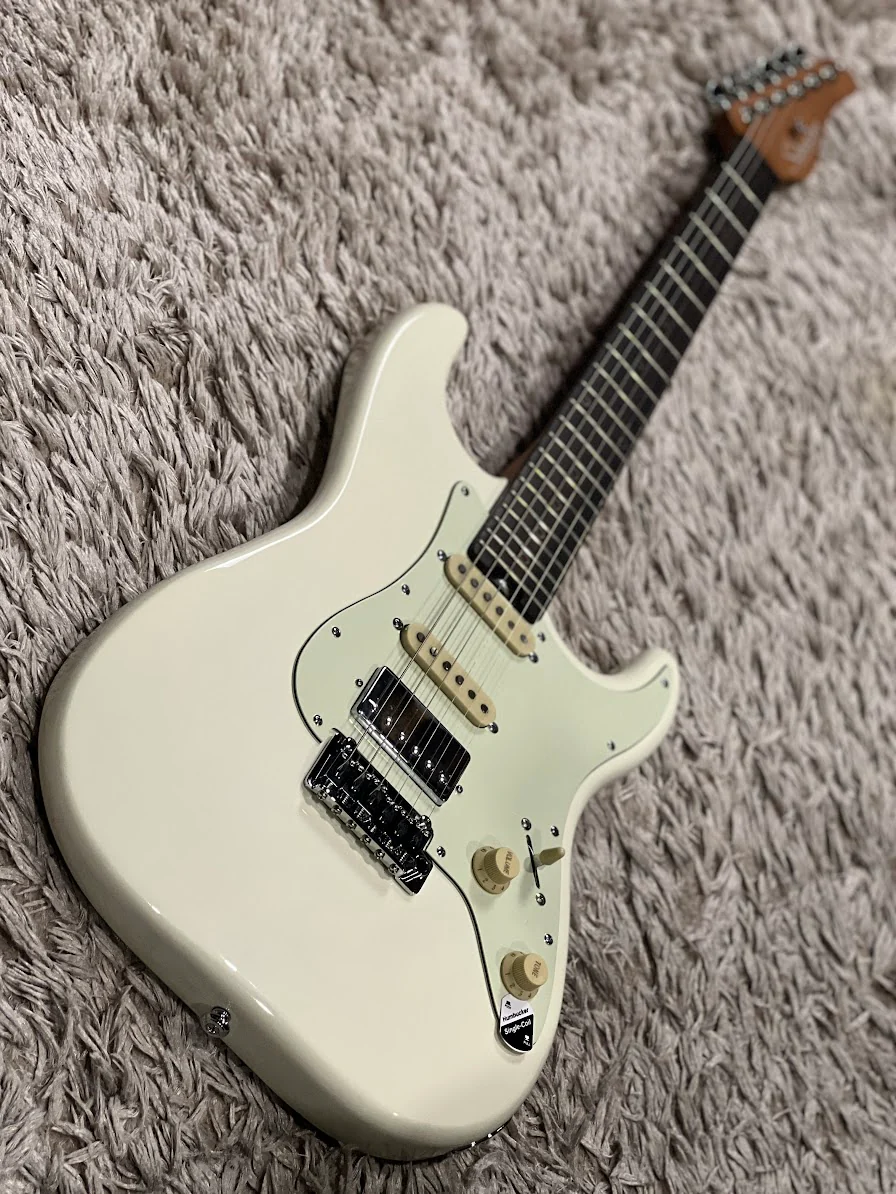 Schecter Nick Johnston Traditional HSS in Atomic Snow - Image 2
