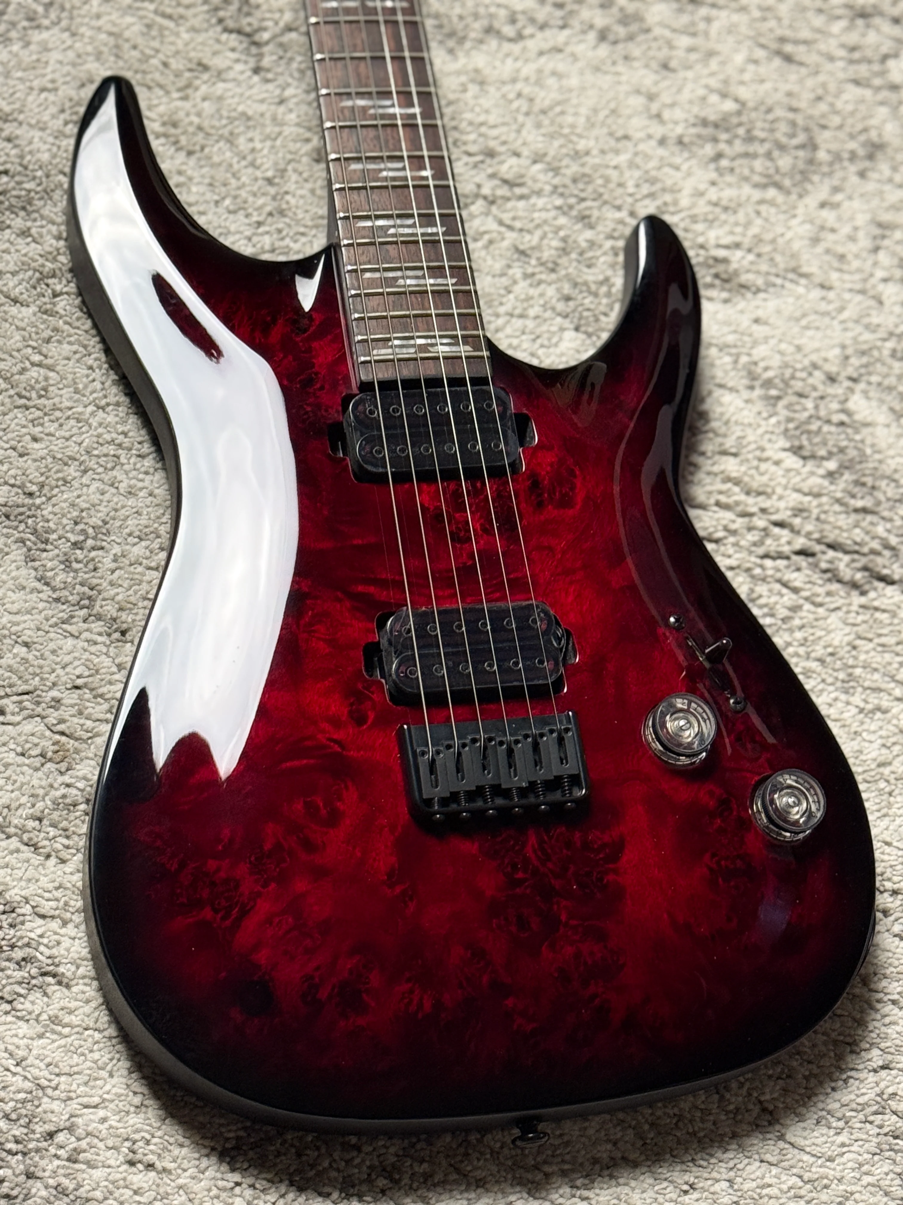 Schecter Omen Elite-6 in Black Cherry Burst - Image 2