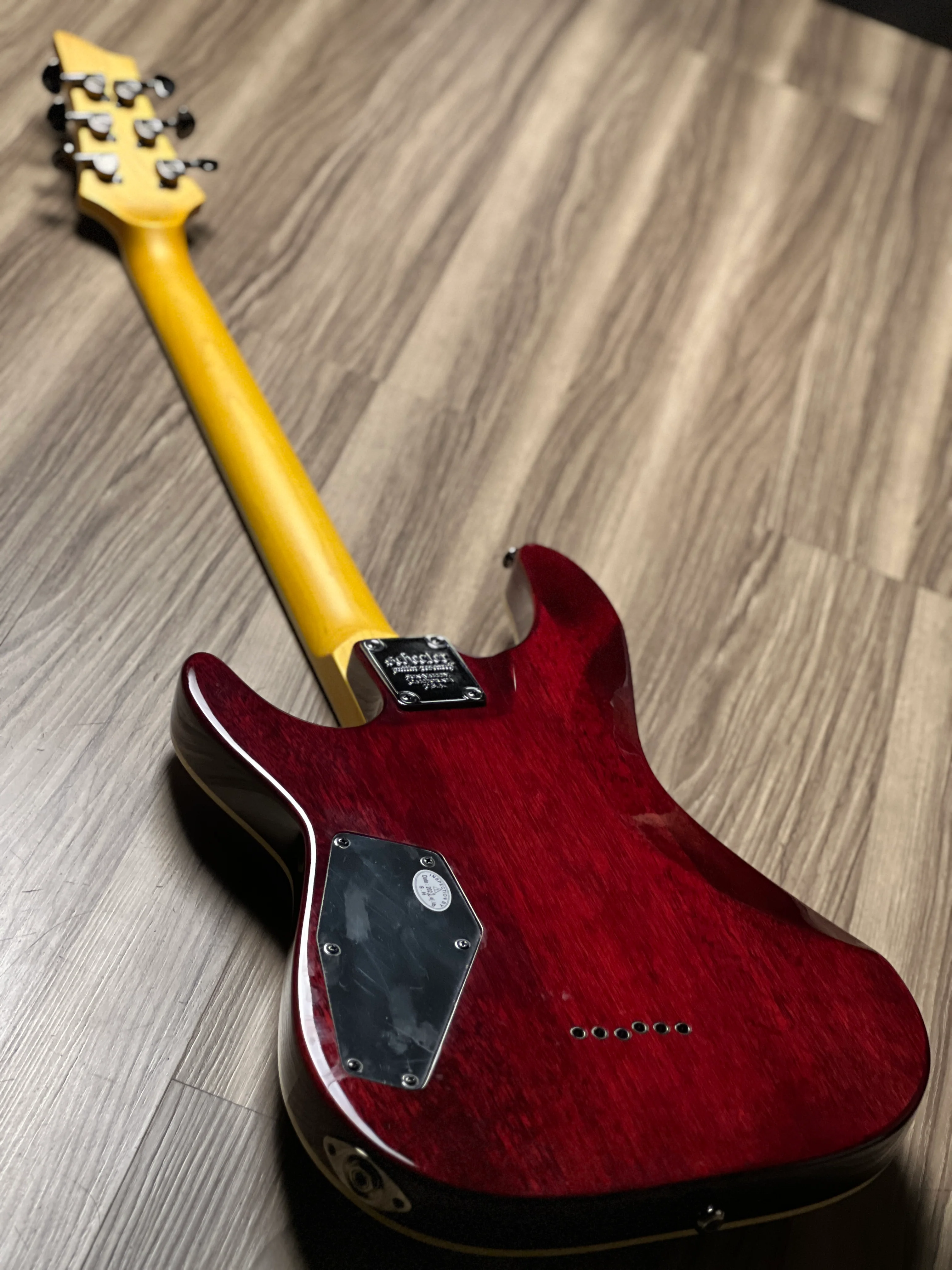 Schecter Omen Extreme 6 in Black Cherry - Image 4