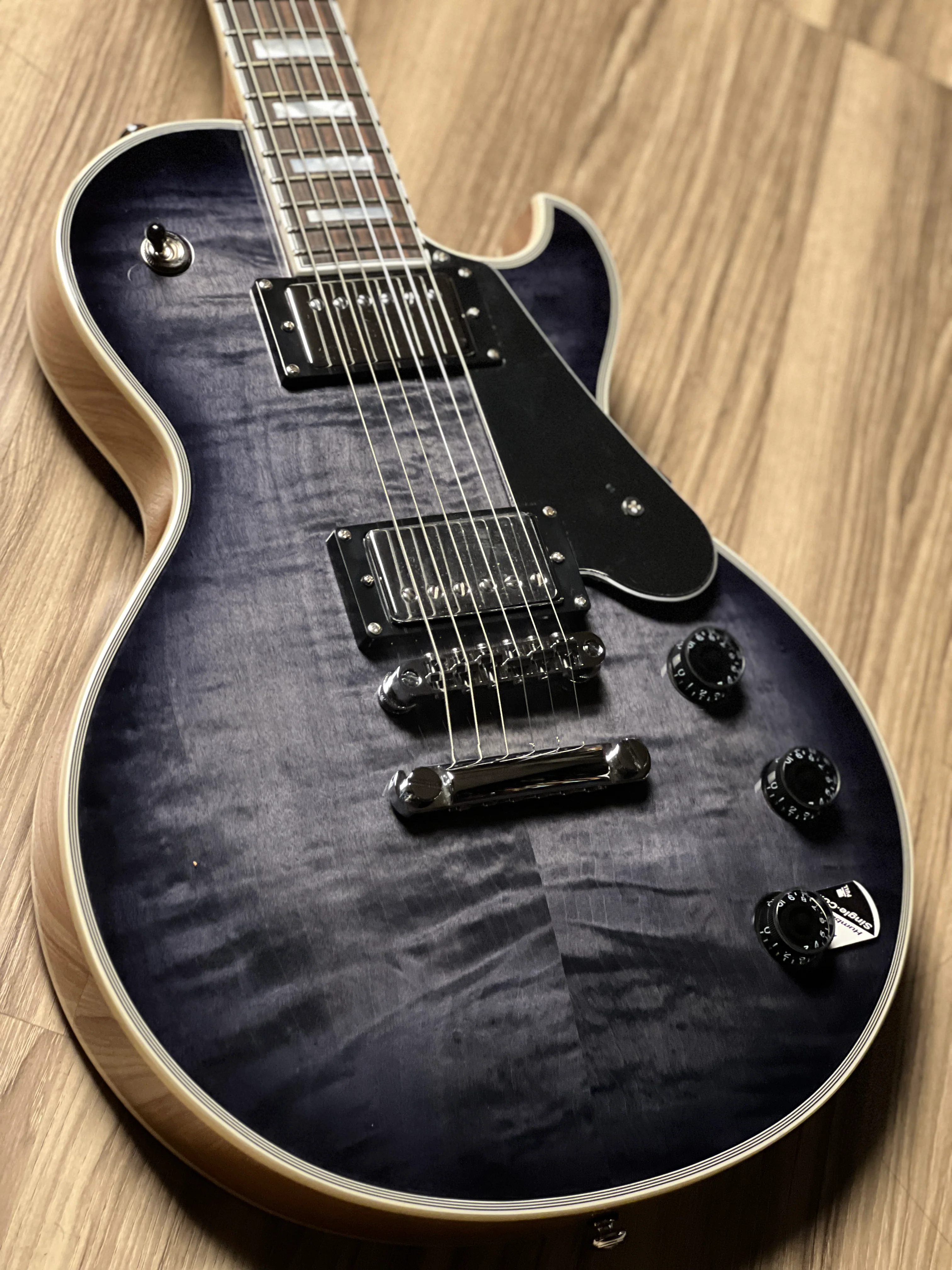 Schecter Solo-II Custom in Trans Black Burst - Image 3