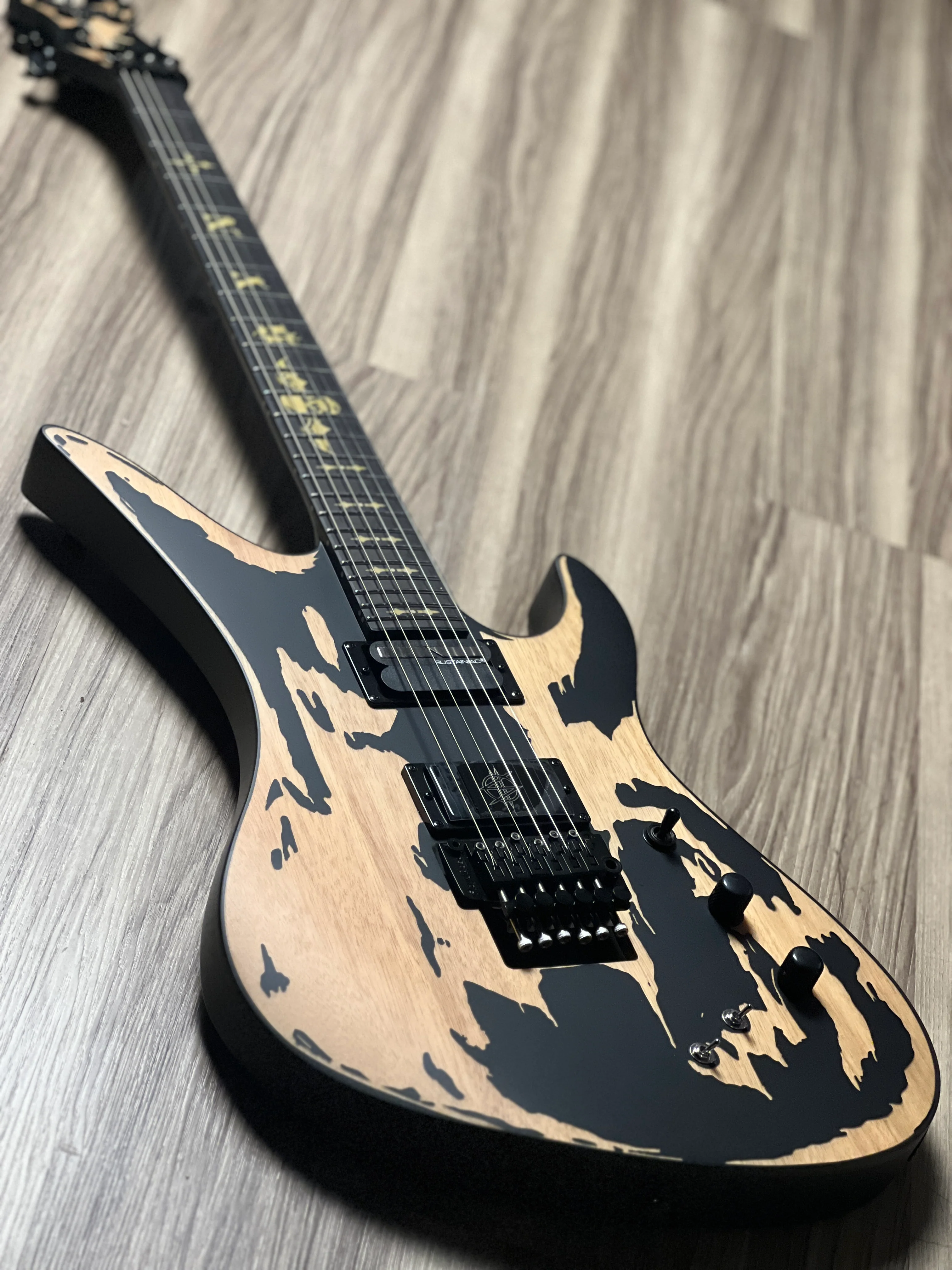 Schecter Synyster Gates Custom-S Relic in Distressed Satin Black - Image 2