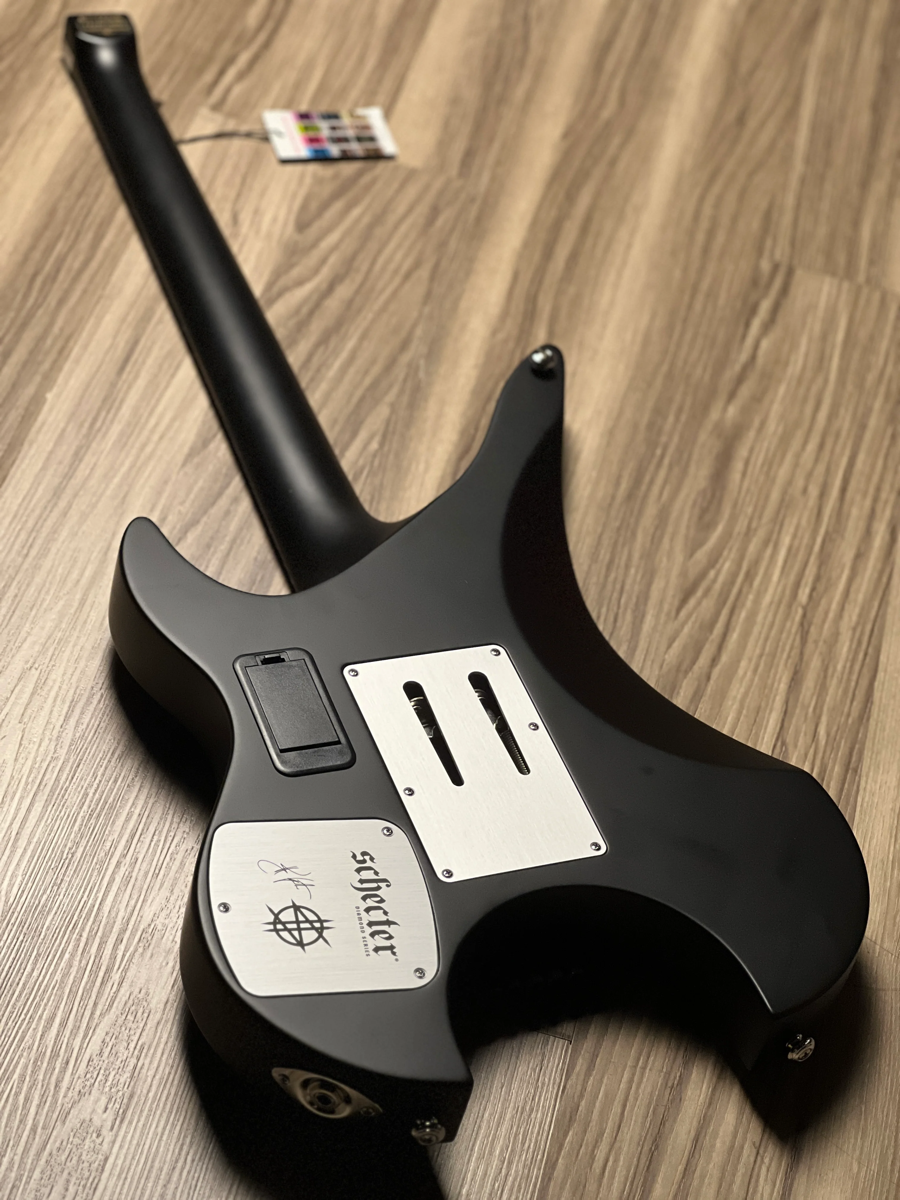 Schecter Synyster Gates Custom-6 TR-S Signature Headless in Black - Image 7