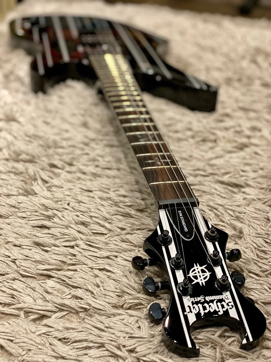Schecter Synyster Gates Standard HT in Black with Silver Pinstripes - Image 4