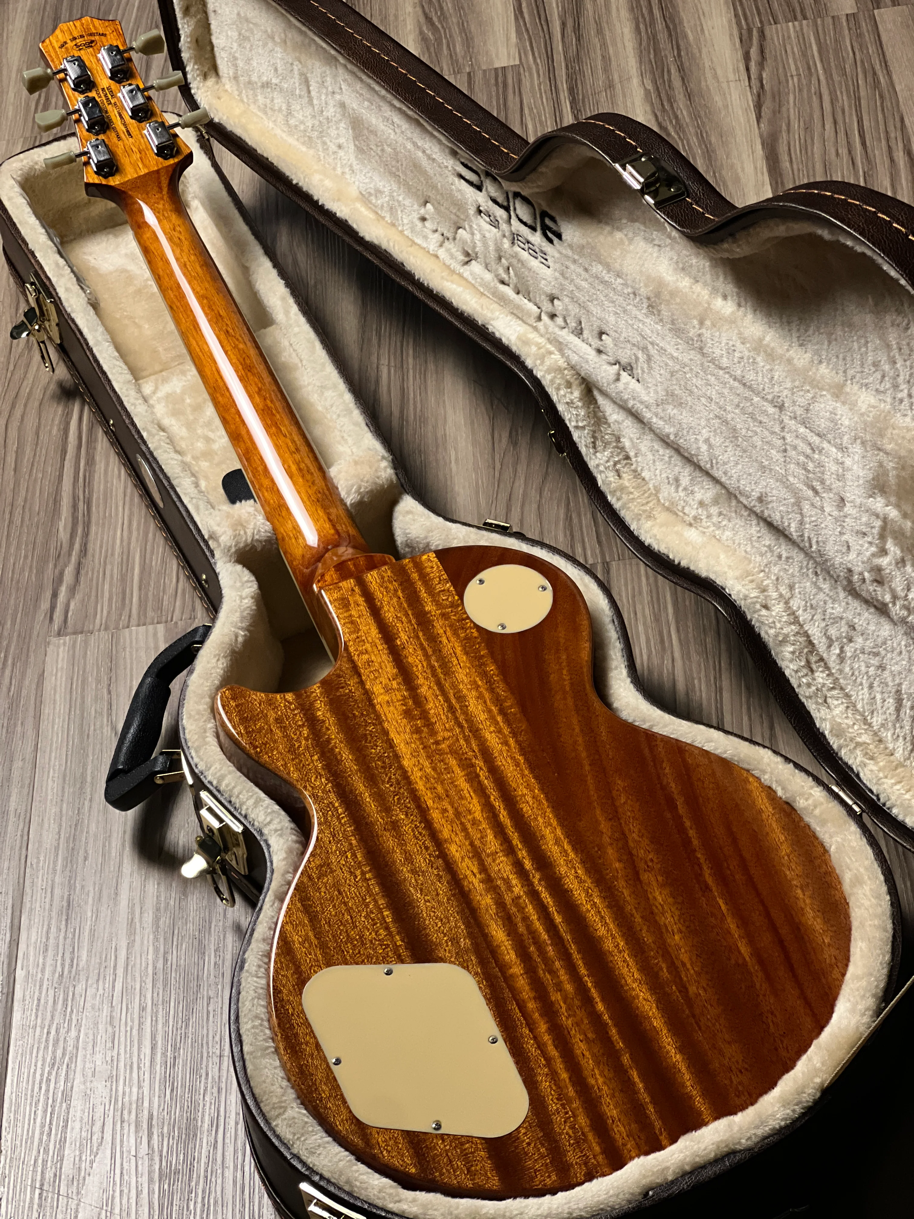 SQOE SELP900 in Lemon Burst with Hardshell Case - Image 5