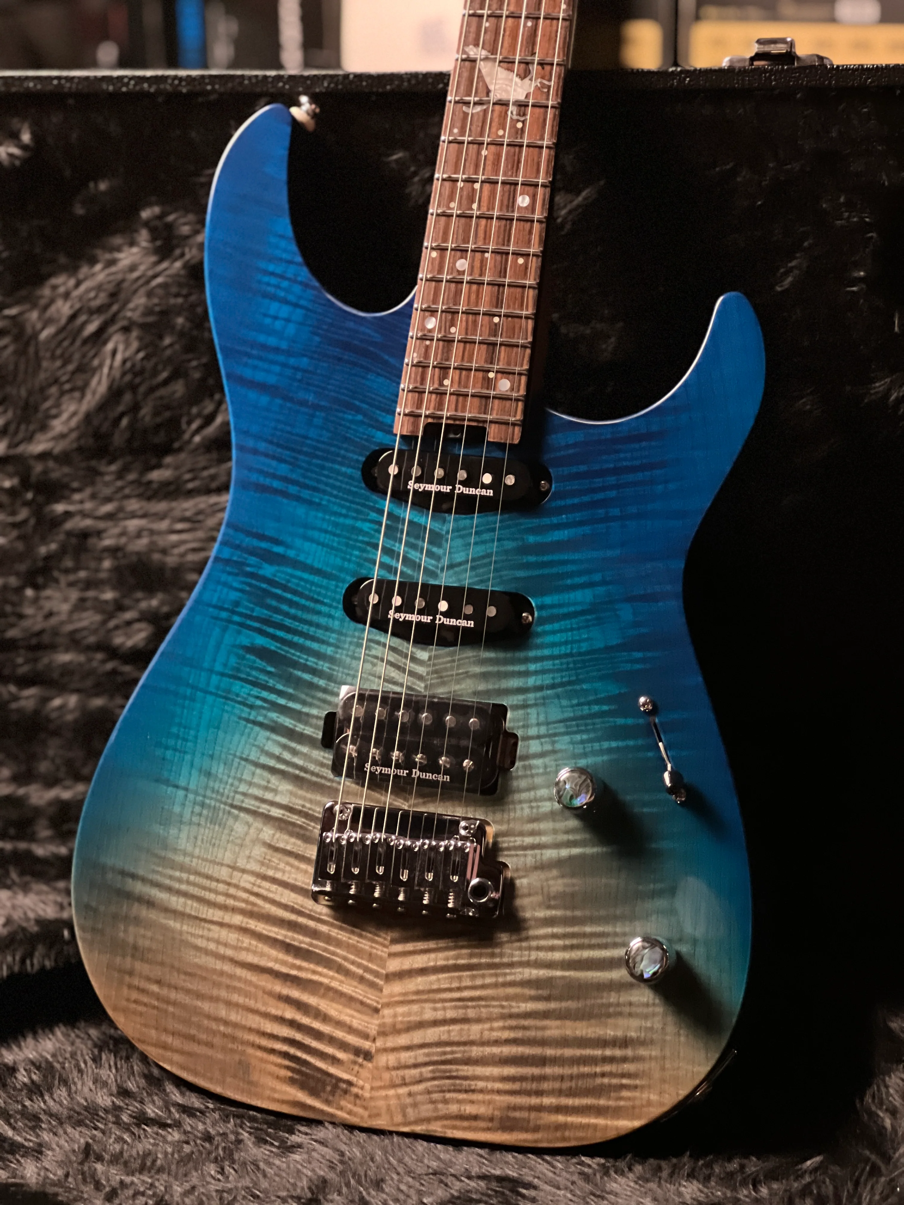 Shijie JF-PEGASUS 22 HSS Custom Shop in Transparent Blue Burst 2416 - Image 10