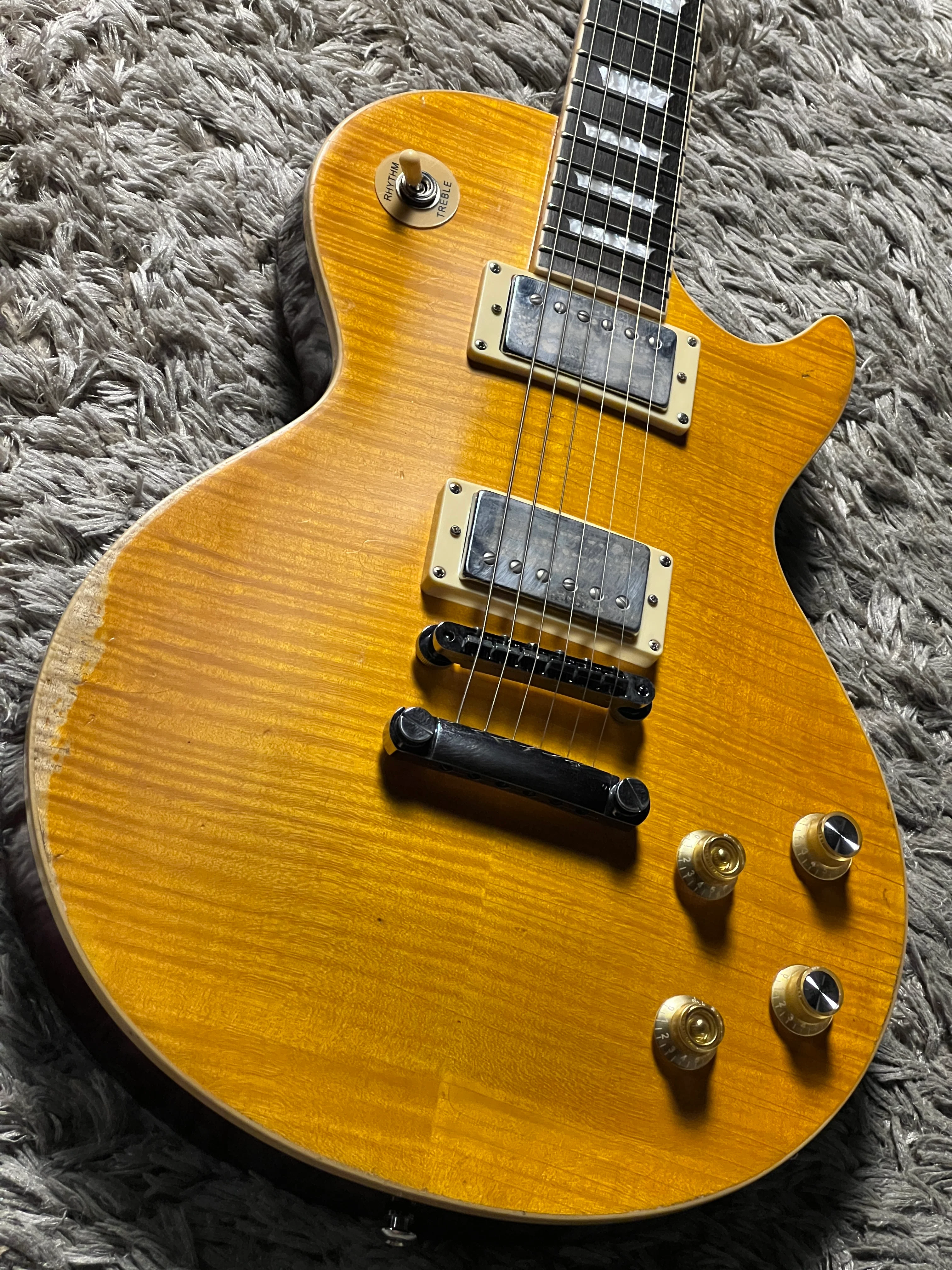 SLX Eagle Antique in Dirty Lemon with Nitrocellulose Lacquer (Medium Relic) - Image 7