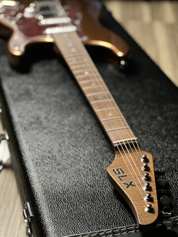 SLX Hawk Classic 22 HSS in Copper Gold with Roasted Maple FB - Image 5