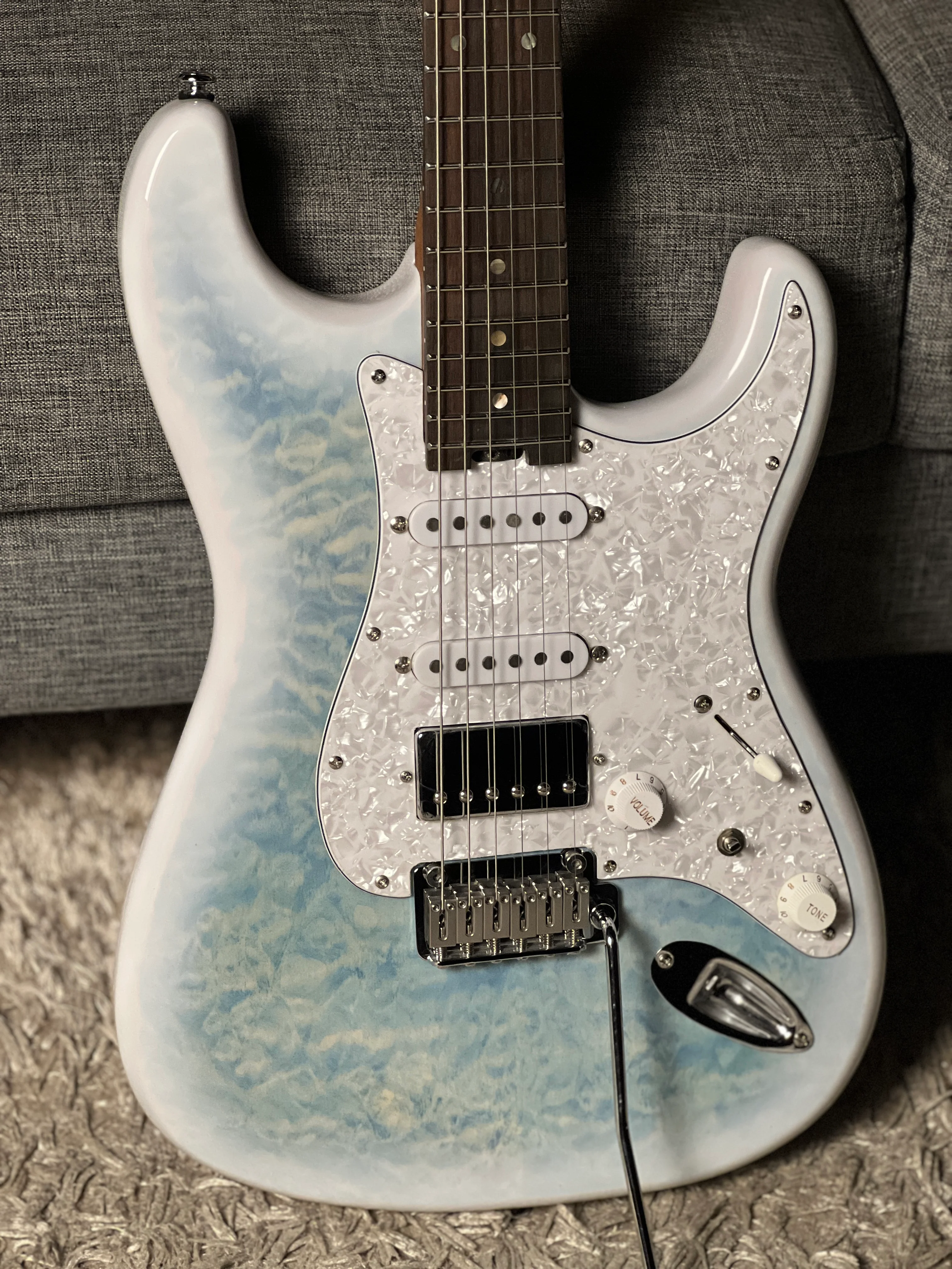 SLX Hawk Classic 22 HSS in Larimar with Rosewood FB Limited Edition - Image 9