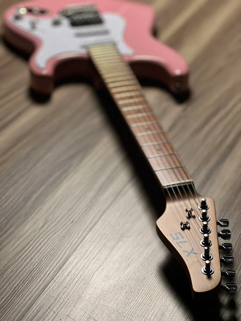 SLX Hawk Classic Lite 22 HSS in Shell Pink - Image 6
