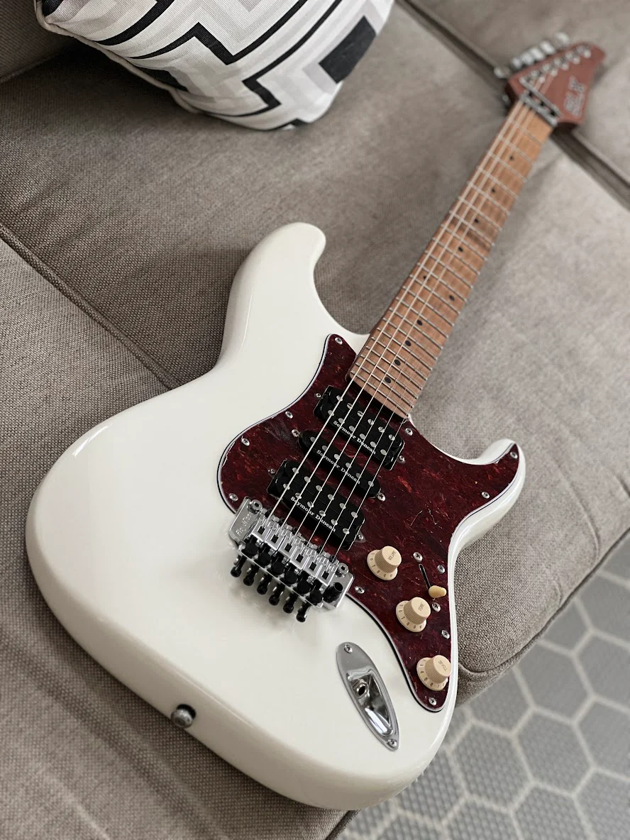 SLX Hawk Classic Pro 22 HSH FR in Olympic White with Roasted Maple FB - Image 2