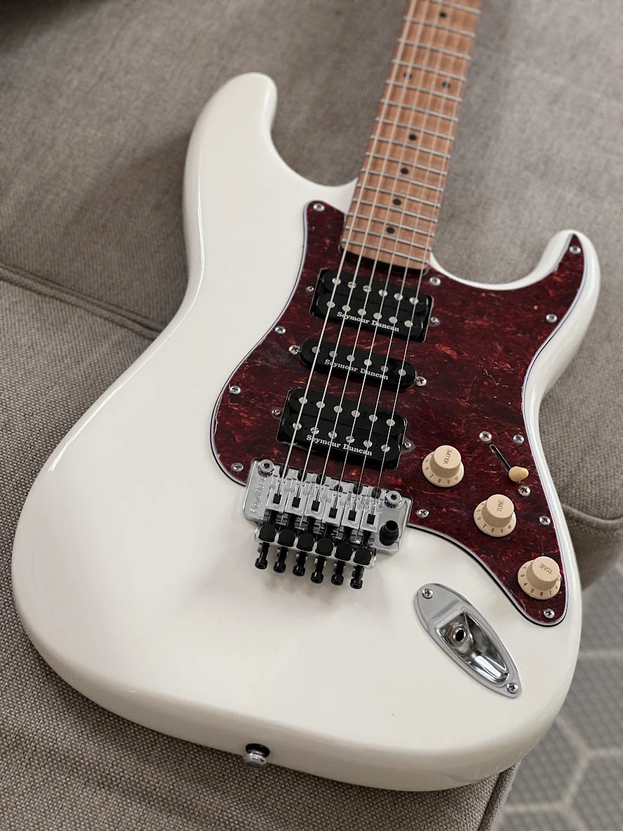 SLX Hawk Classic Pro 22 HSH FR in Olympic White with Roasted Maple FB - Image 3