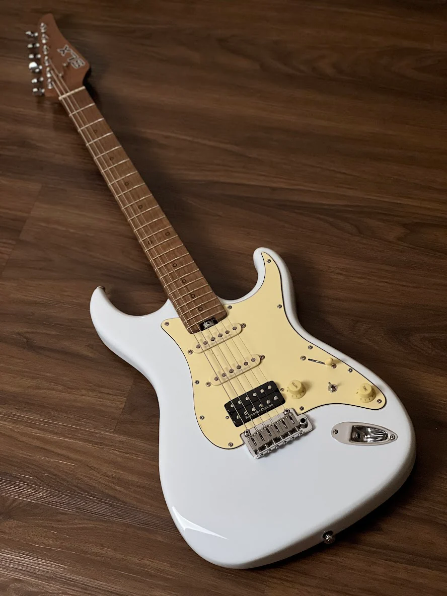 SLX Hawk Modern Pro 22 HSS in Sonic Blue with Roasted Maple FB - Image 2