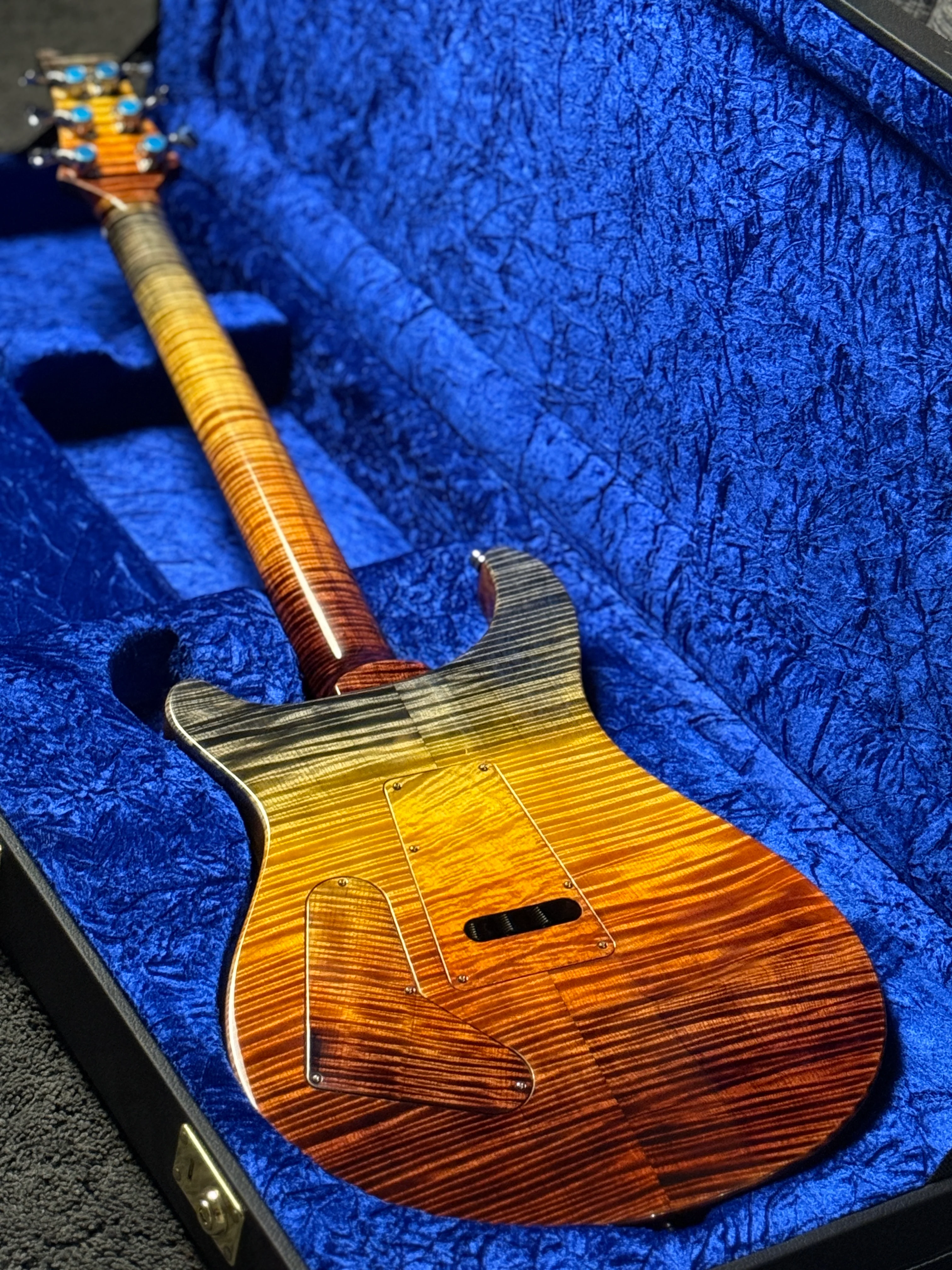 SLX Imperial 24 HH with 5A Solid Flame Top and Back in Galaxy Fade - Image 16