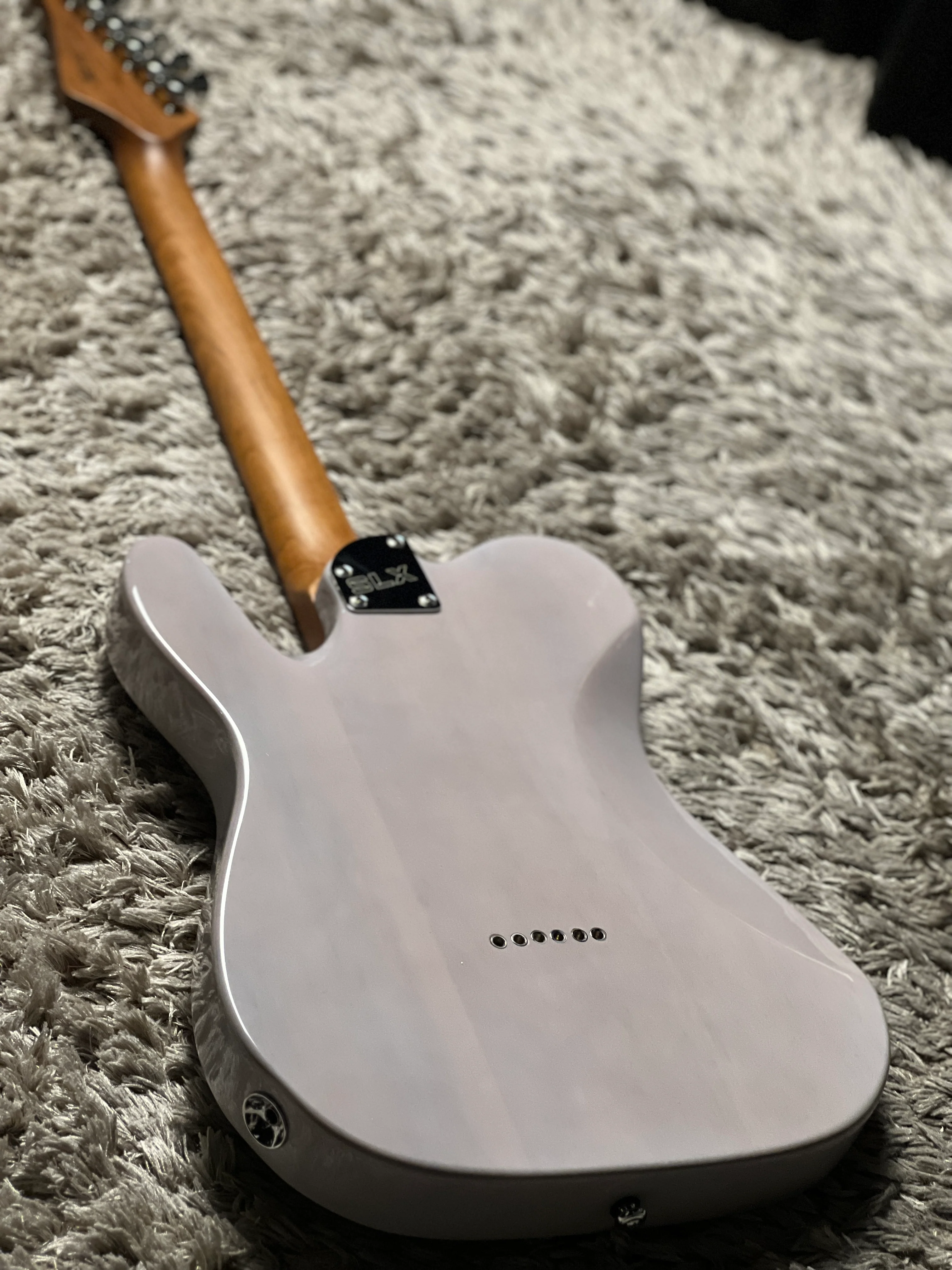 SLX Raven Classic 22 in Larimar with Rosewood FB Limited Edition - Image 5