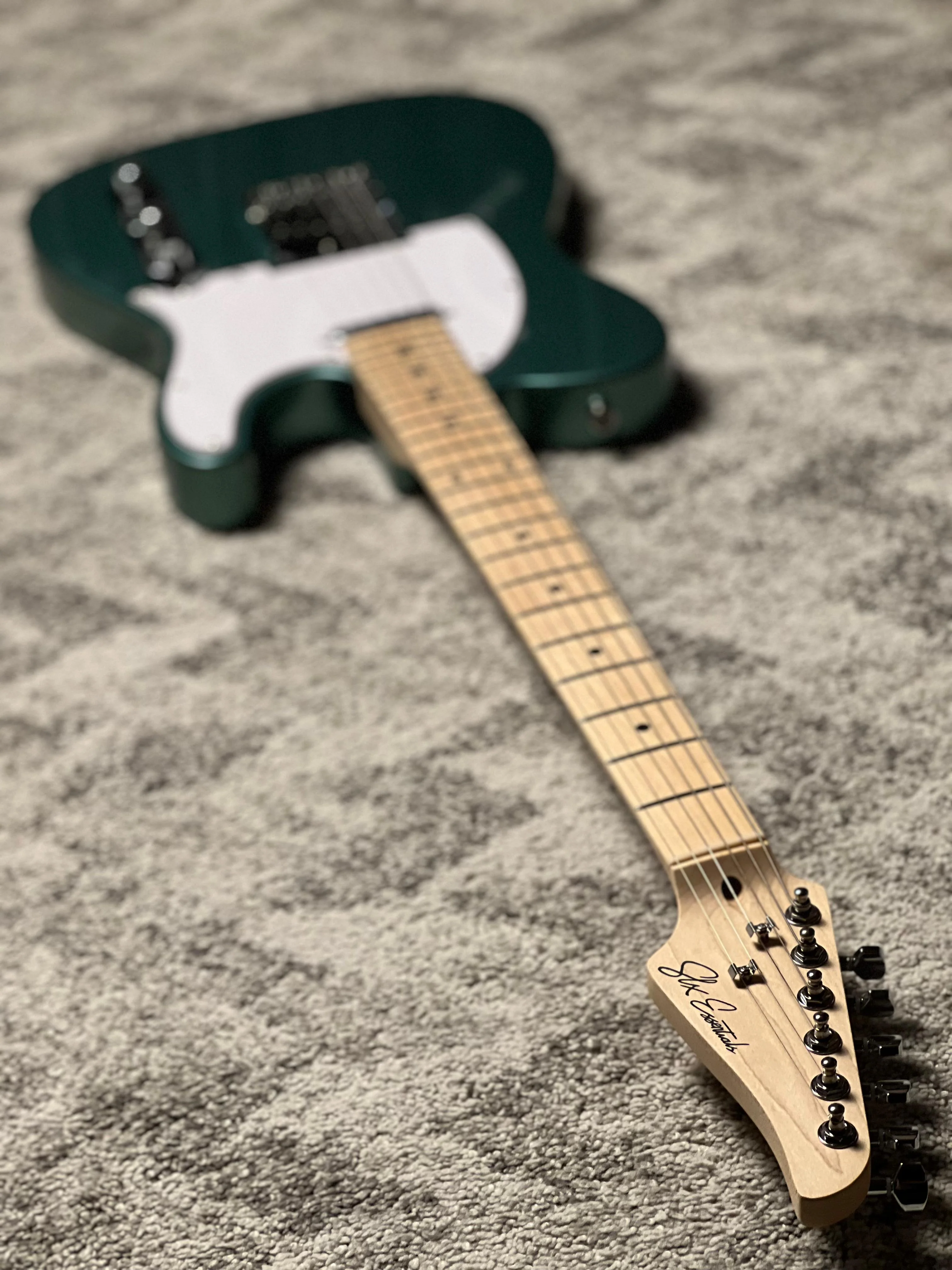 SLX Raven Classic Essentials 22 with Maple FB in in Sherwood Green Metallic - Image 5
