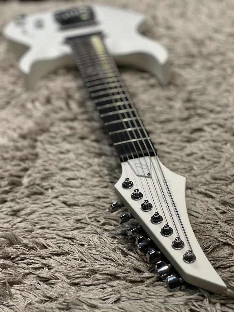 Solar A1.7Vinter in Pearl White Matte - Image 5