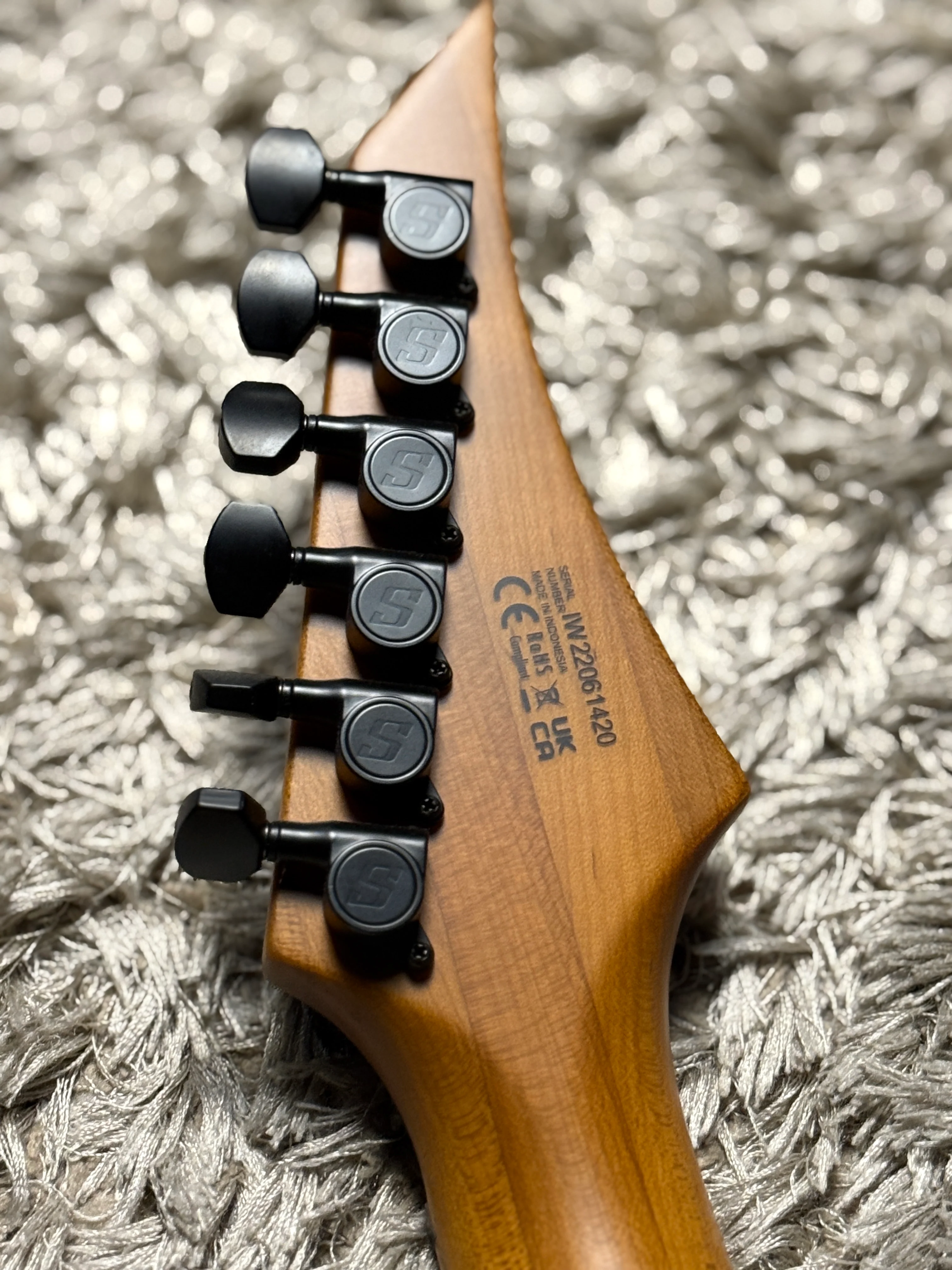 Solar A2.6TPB+ in Trans Purple Burst Matte - Image 8