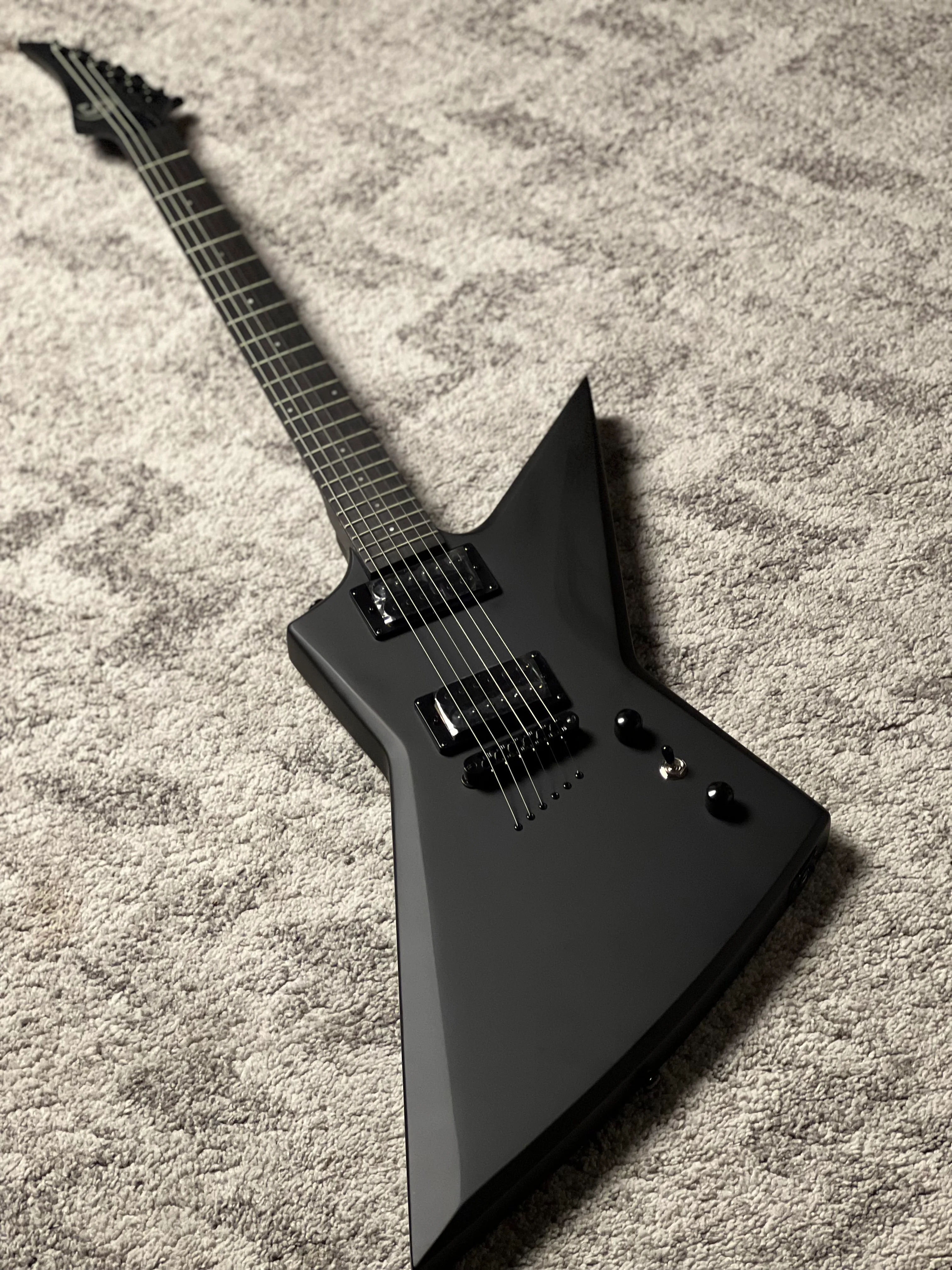 Solar EB4.6C in Carbon Black Matte - Image 5