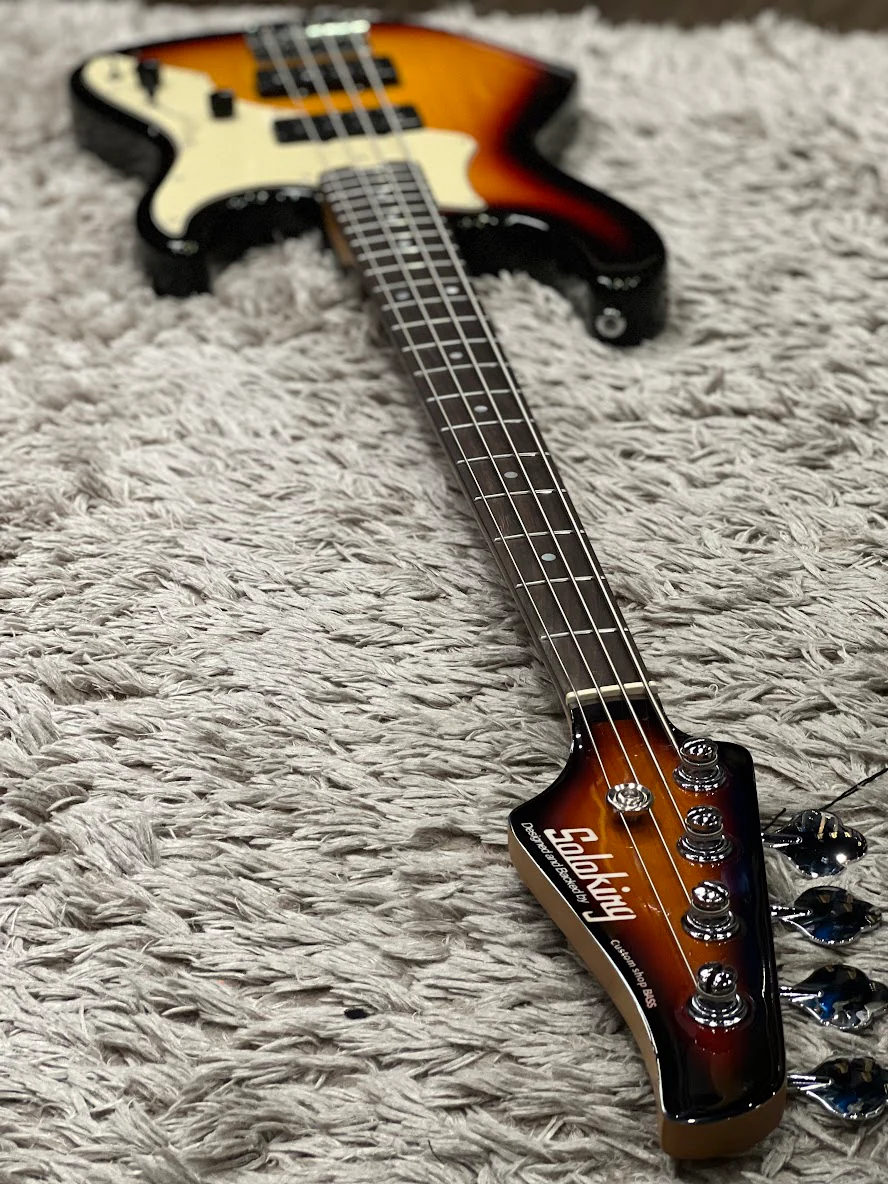 Soloking MJ-1 Classic Bass in 3 Tone Sunburst with Roasted Maple Neck - Image 4
