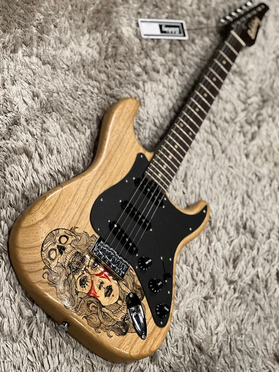 Soloking MS-1 Artisan Lightweight Ash Hand Painted Girly Face - Image 2