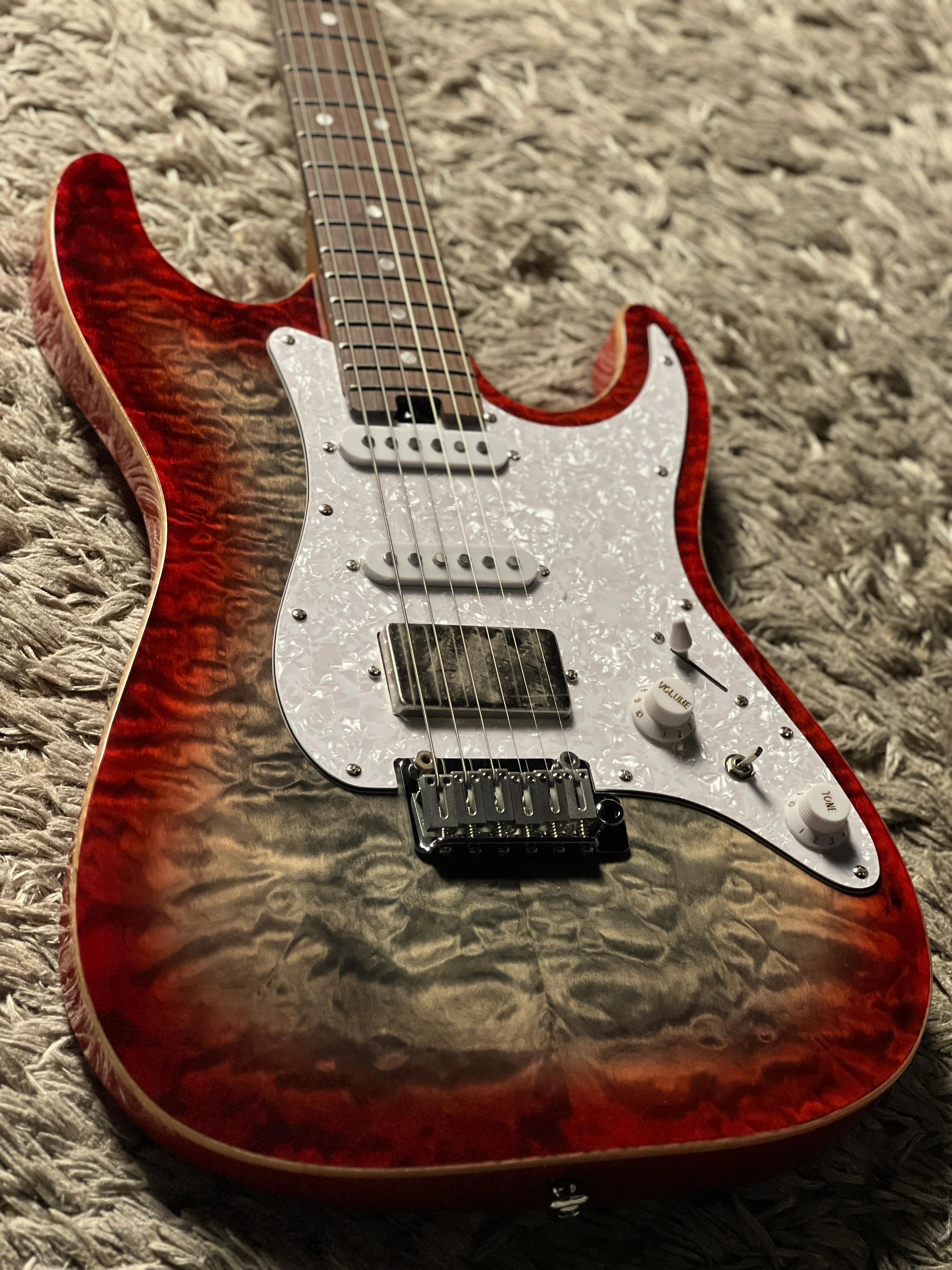 Soloking MS-1 Classic MKII Flat Top in Sapphire Red Burst with 5A Quilt Top Nafiri Special Run - Image 4