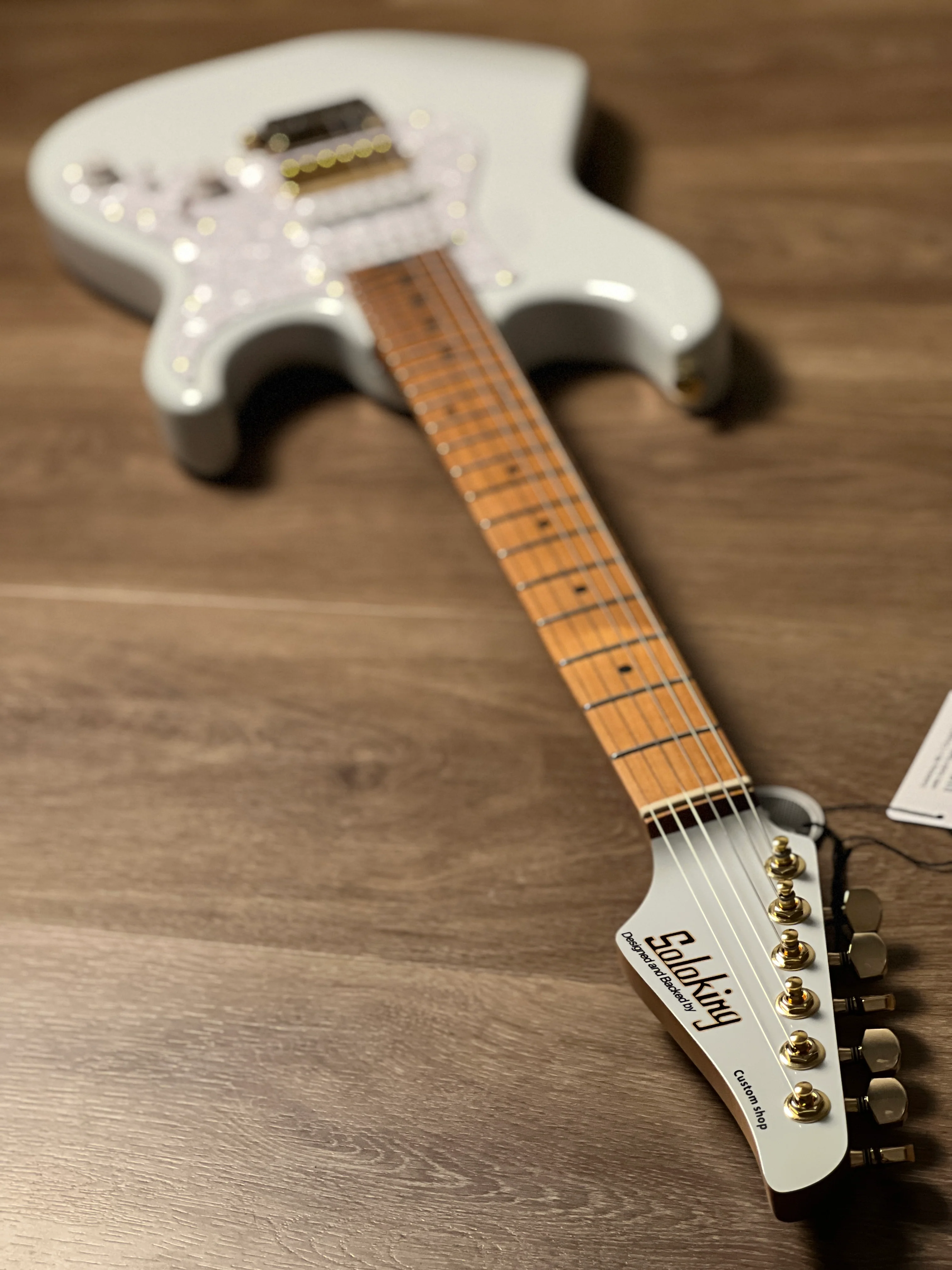 Soloking MS-1 Classic MKII in Olympic White with Gold Hardware and Roasted Maple FB - Image 6